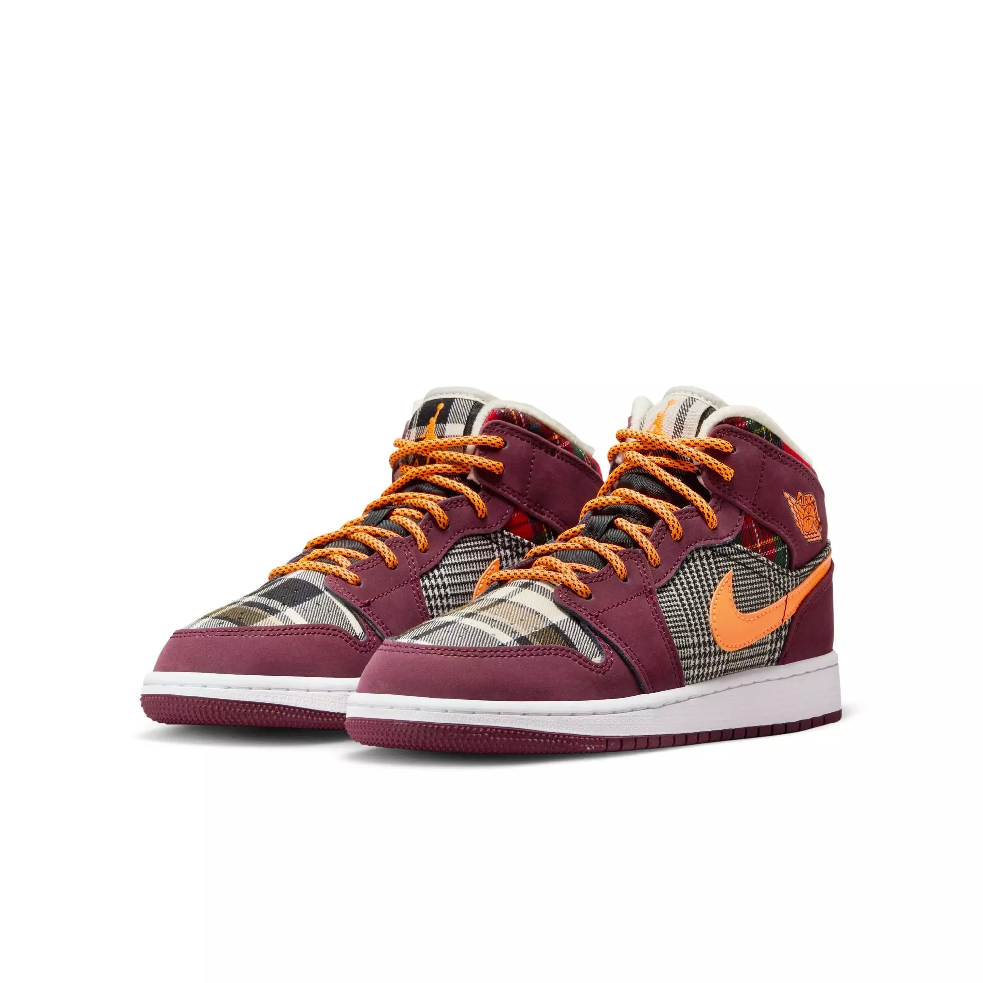 Jordan 1 Mid SE "Night Maroon/Total Orange/Black/White" Grade School Kids' Shoe - BLACK/ORANGE