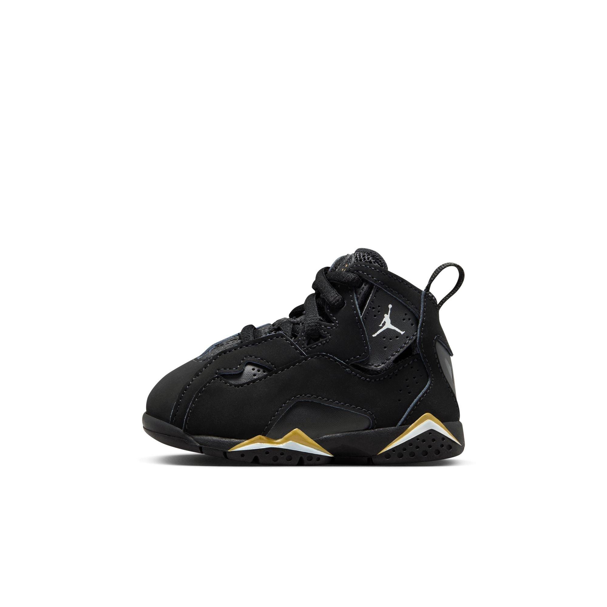 Jordan True Flight "Black/White/Metallic Gold" Toddler Boys' Shoe - BLACK/GOLD Thumbnail View 3