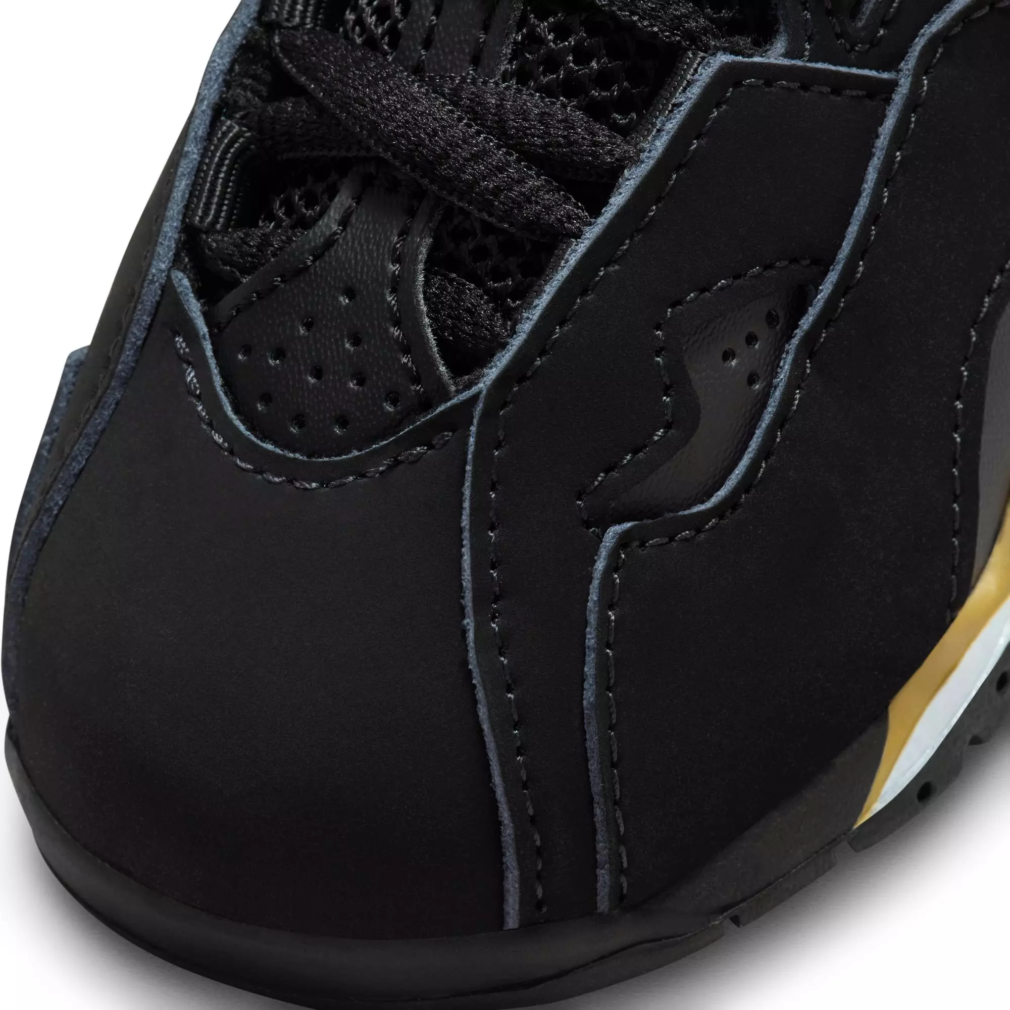 Jordan True Flight "Black/White/Metallic Gold" Toddler Boys' Shoe - BLACK/GOLD