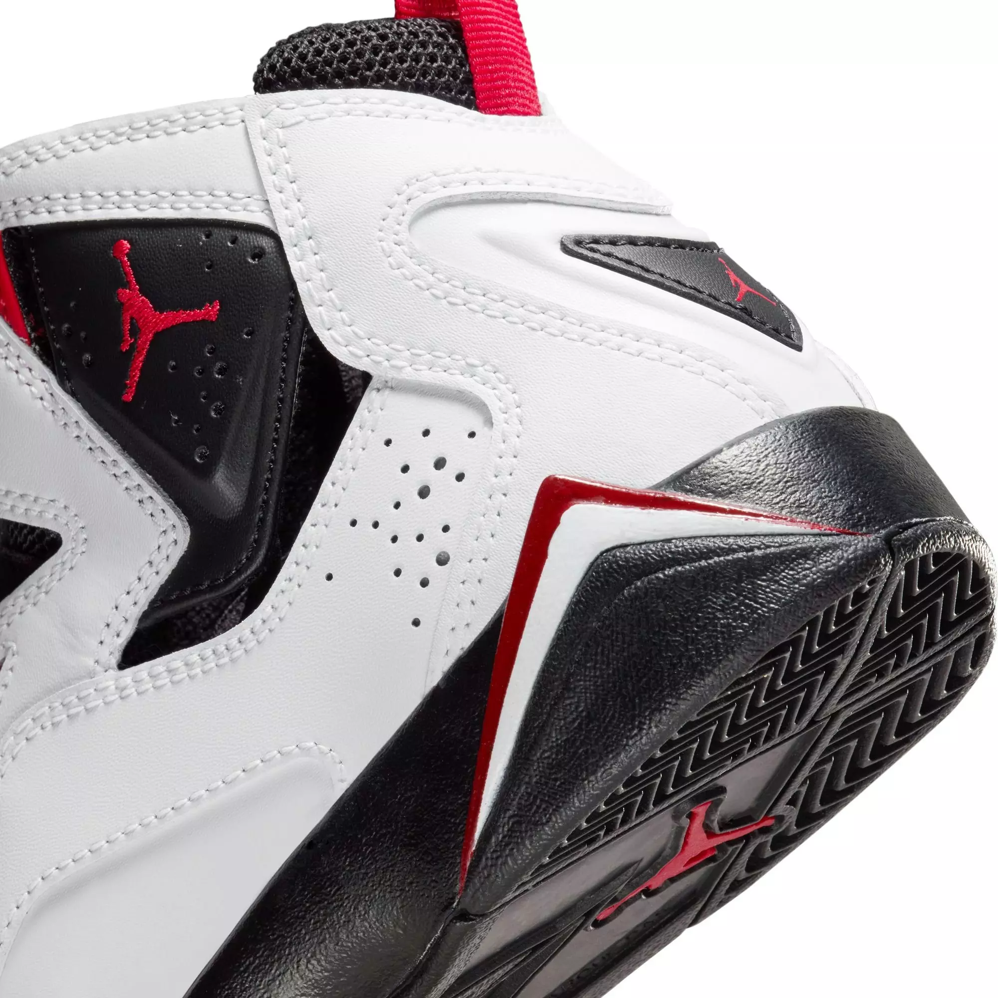 Jordan True Flight "White/Black/Varsity Red" Grade School Boys' Shoe - WHITE/BLACK/RED