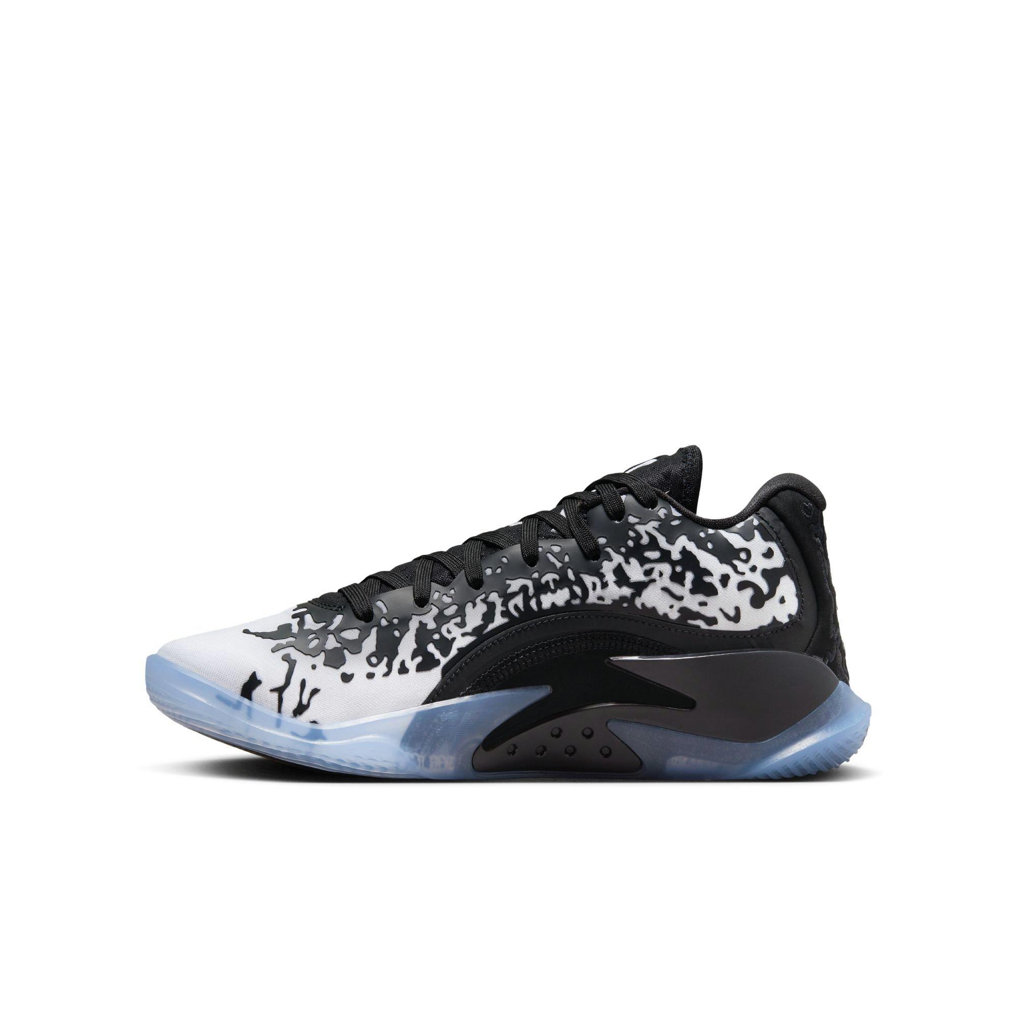 Jordan Zion 3 "Black/White" Grade School Kids' Basketball Shoe