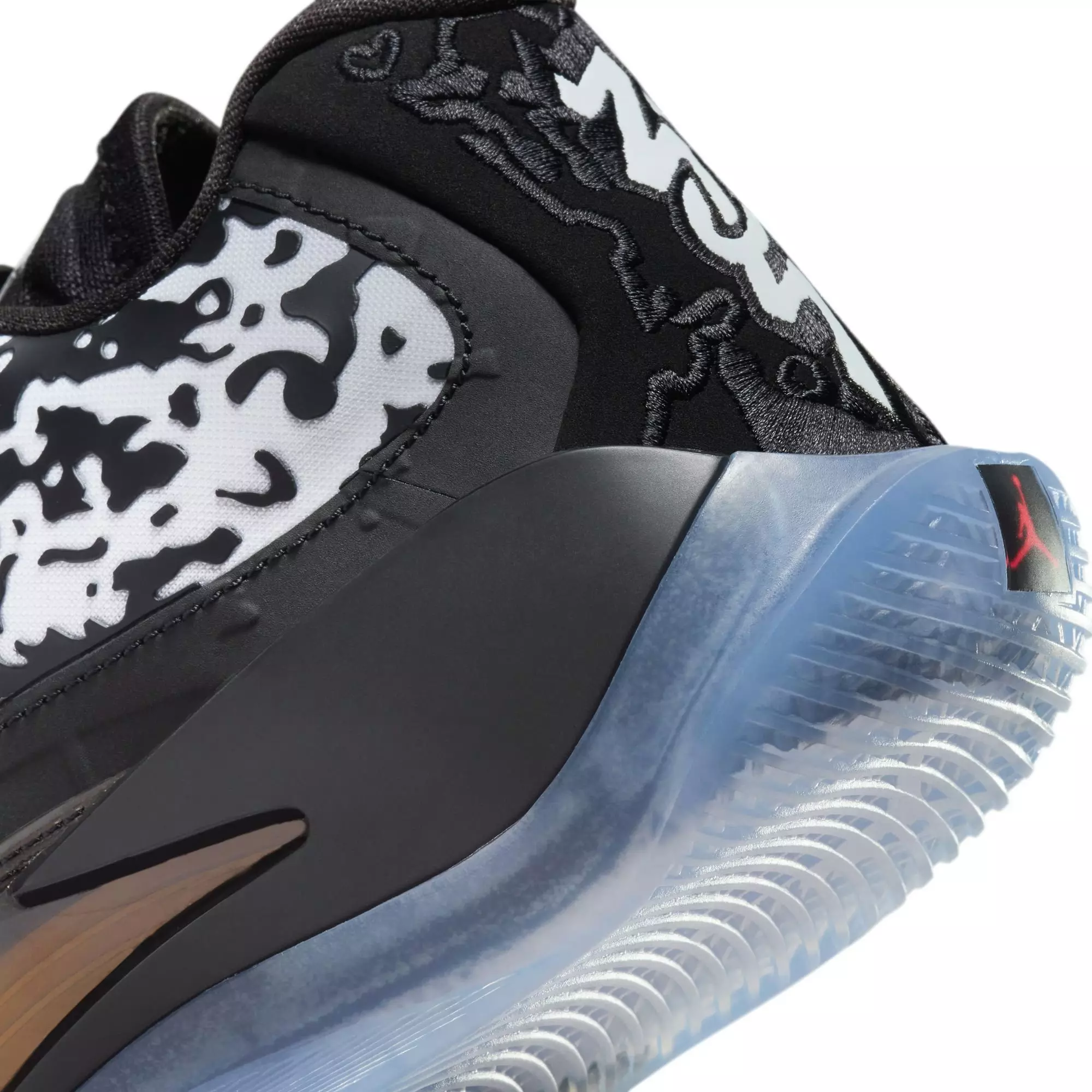 Jordan Zion 3 "Black/White" Grade School Kids' Basketball Shoe - BLACK/WHITE/LASER ORANGE