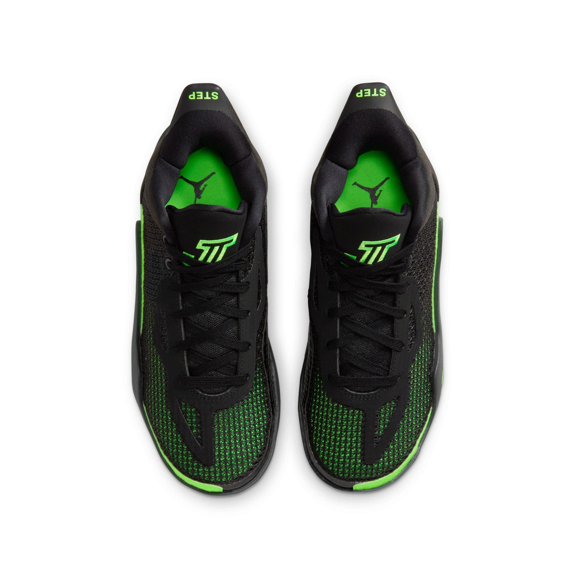 Jordan Tatum 1 "Black/Green Strike/Anthracite" Grade School Kids' Basketball Shoe - BLACK/GREEN STRIKE/ANTHRACITE Thumbnail View 10