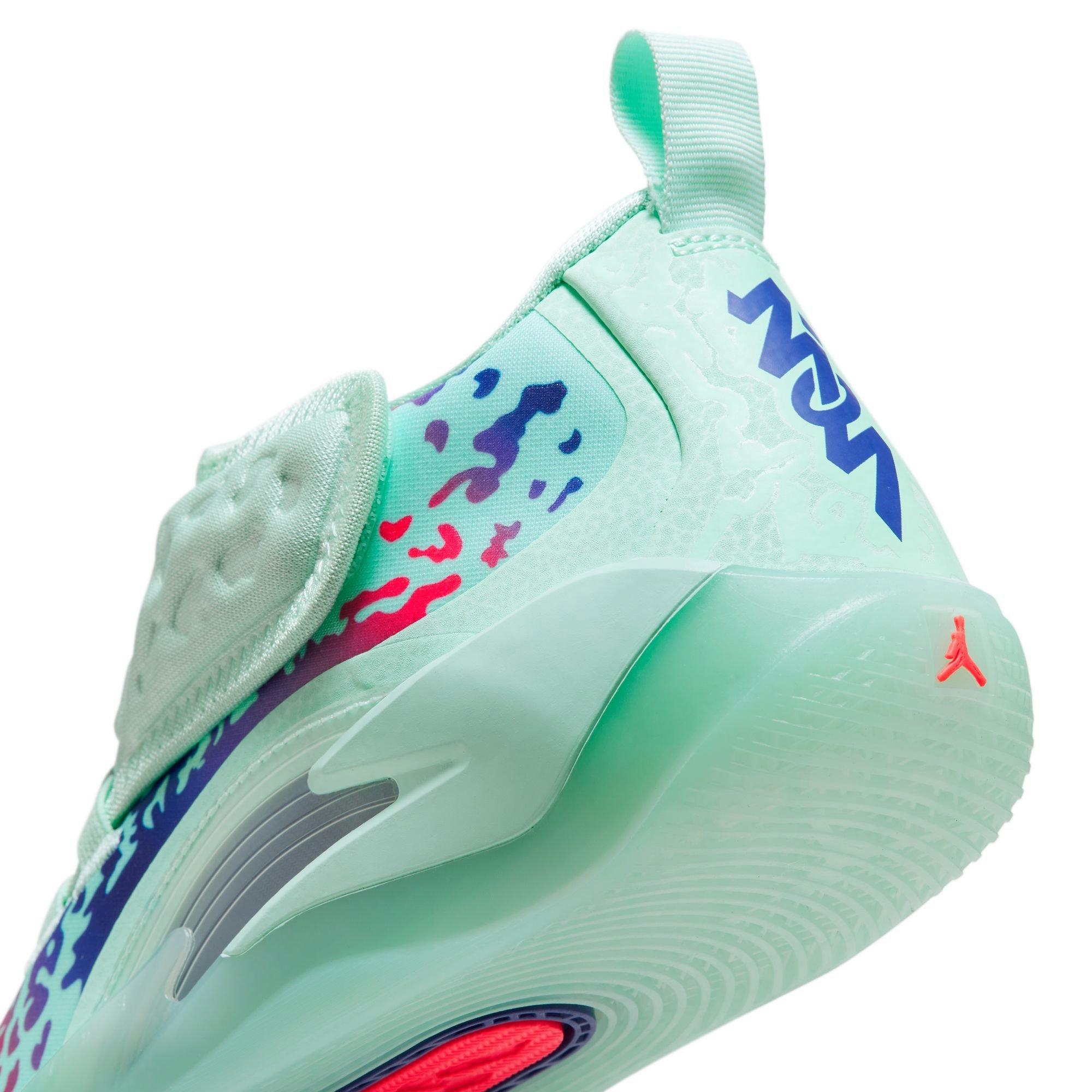 Jordan Zion 3 "Mud, Sweat, Tears" Preschool Kids' Basketball Shoe - MINT FOAM/CONCORD/PSYCHIC PURPLE Thumbnail View 5