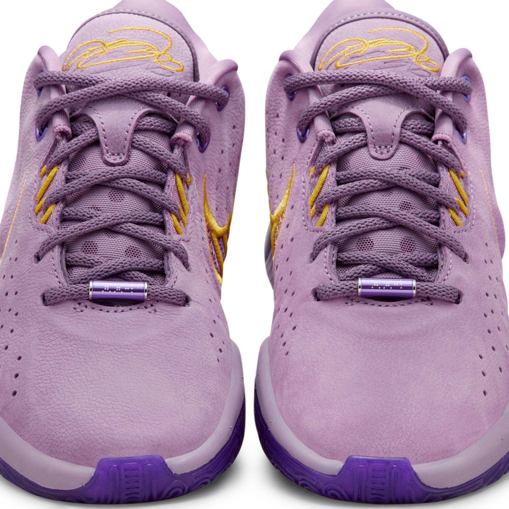 Nike LeBron XXI Grade School Kids' "Violet Dust" Basketball Shoe