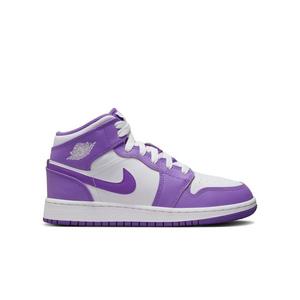 Purple jordan football on sale cleats