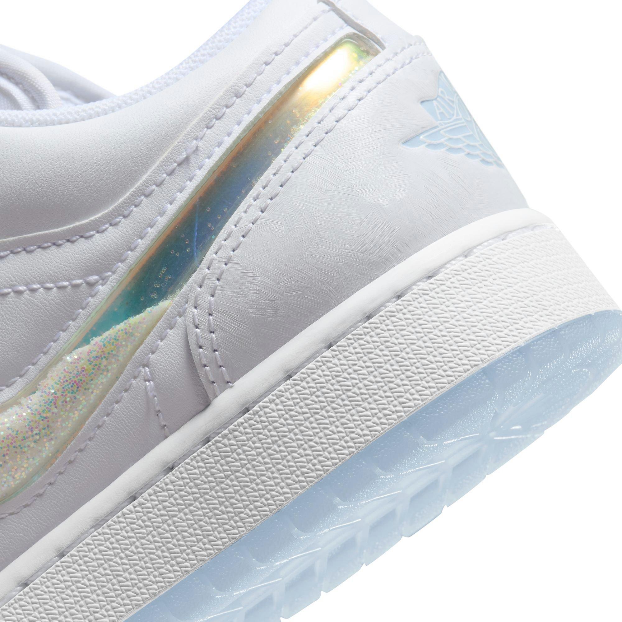 Jordan 1 Low "Frozen" Grade School Girls' Shoe - WHITE/BLUE Thumbnail View 11