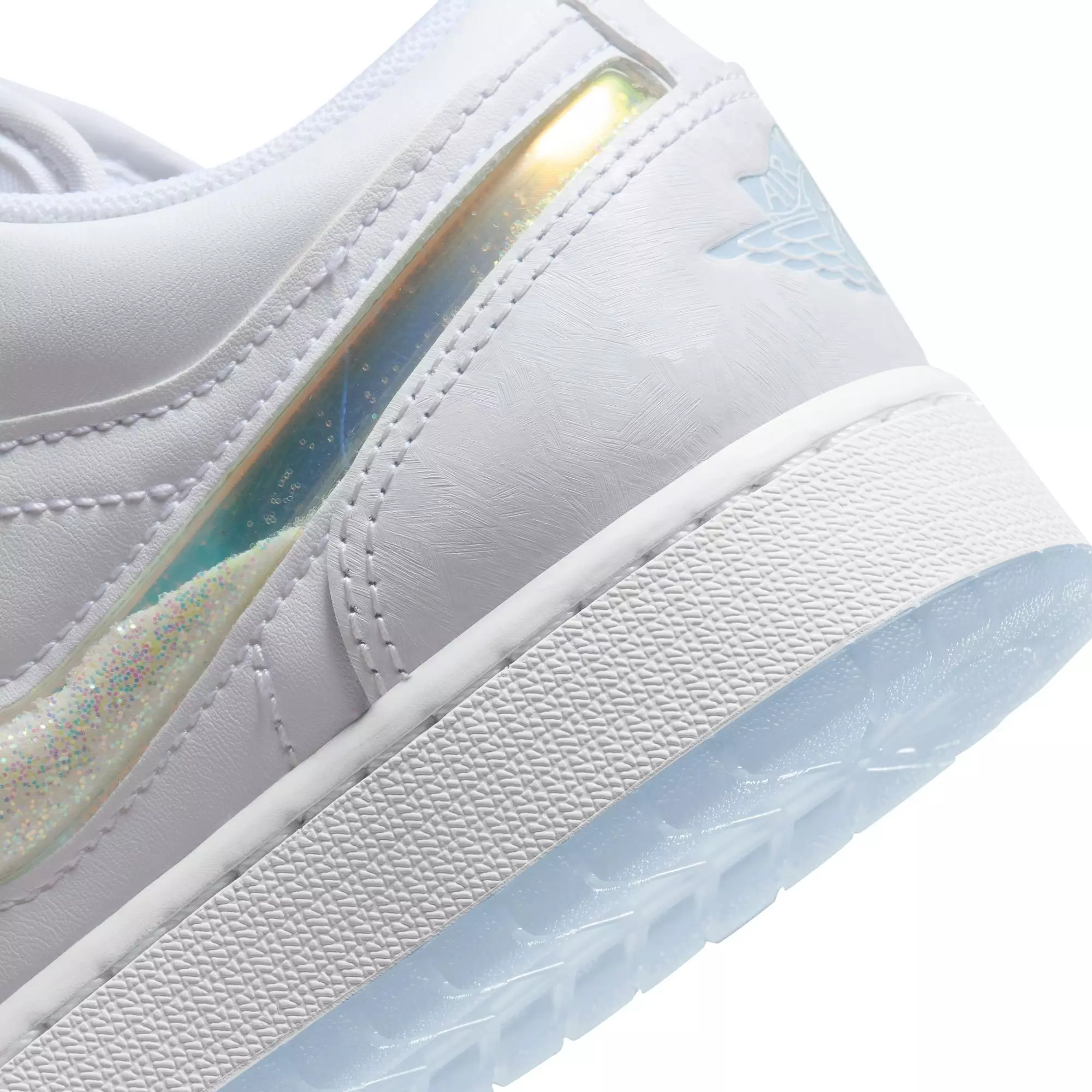 Jordan 1 Low "Frozen" Grade School Girls' Shoe - WHITE/BLUE