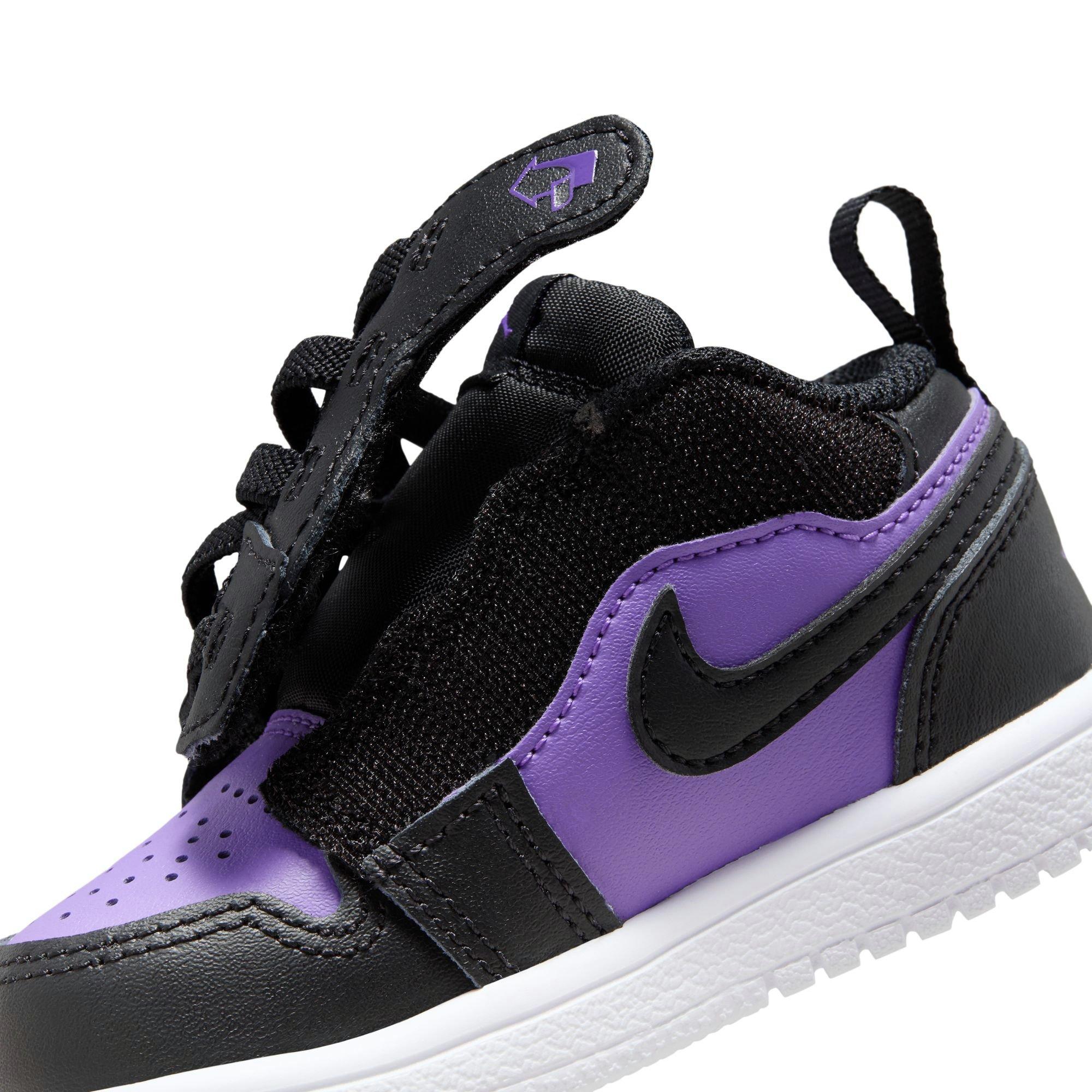 Jordan 1 Low Alt "Purple Venom/Black/White" Toddler Girls' Shoe - BLACK/PURPLE Thumbnail View 10