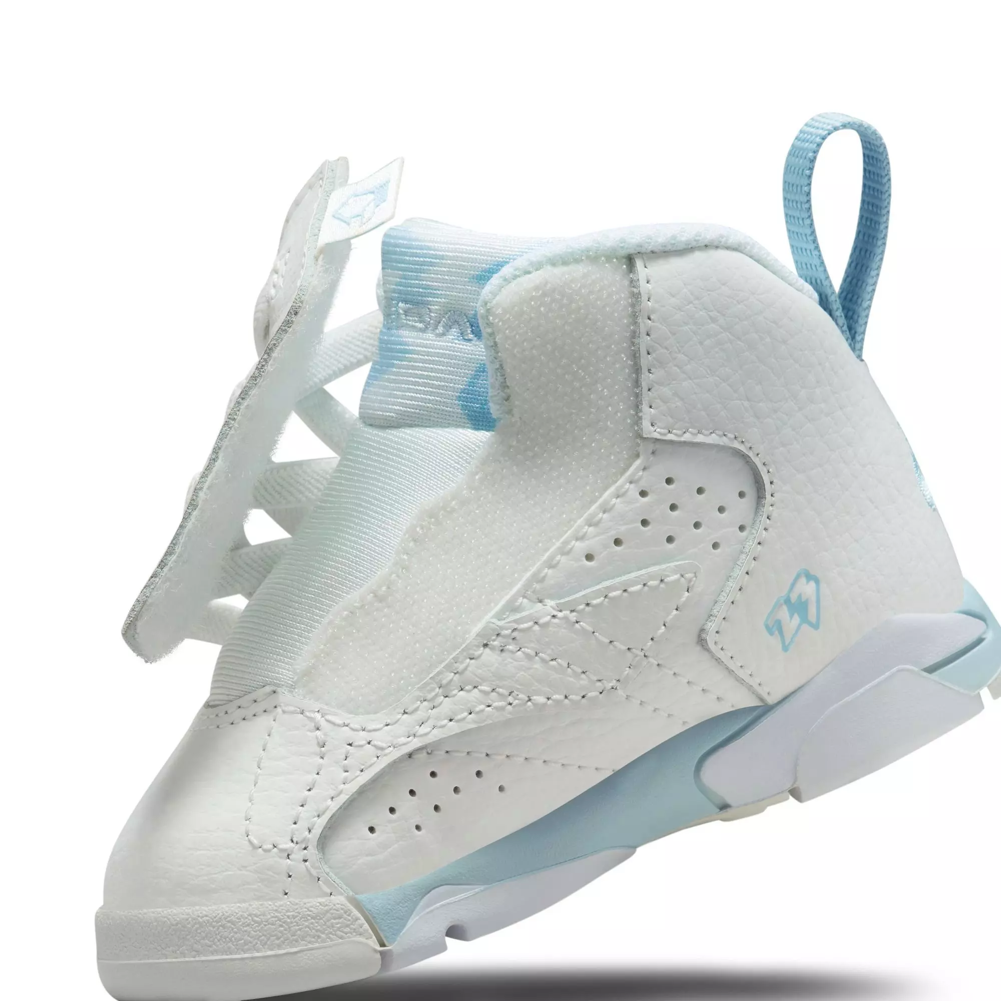 Jordan MVP "Summit White/Ice Blue/Blue Tint/White" Toddler Girls' Shoe - WHITE/BLUE