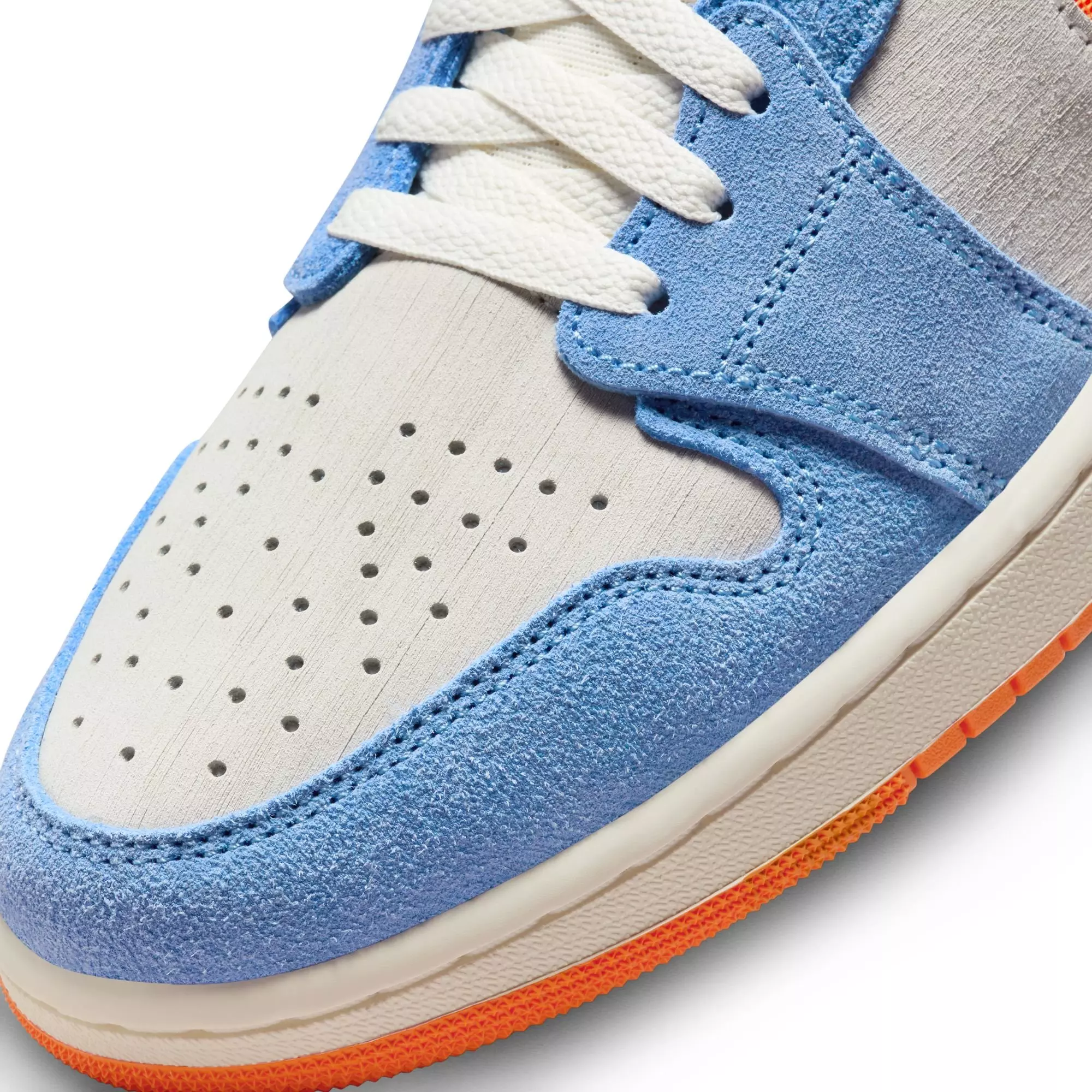 Jordan 1 Zoom CMFT 2 "Sail/Alpha Orange/Royal Pulse Men's Shoe - ORANGE/BLUE