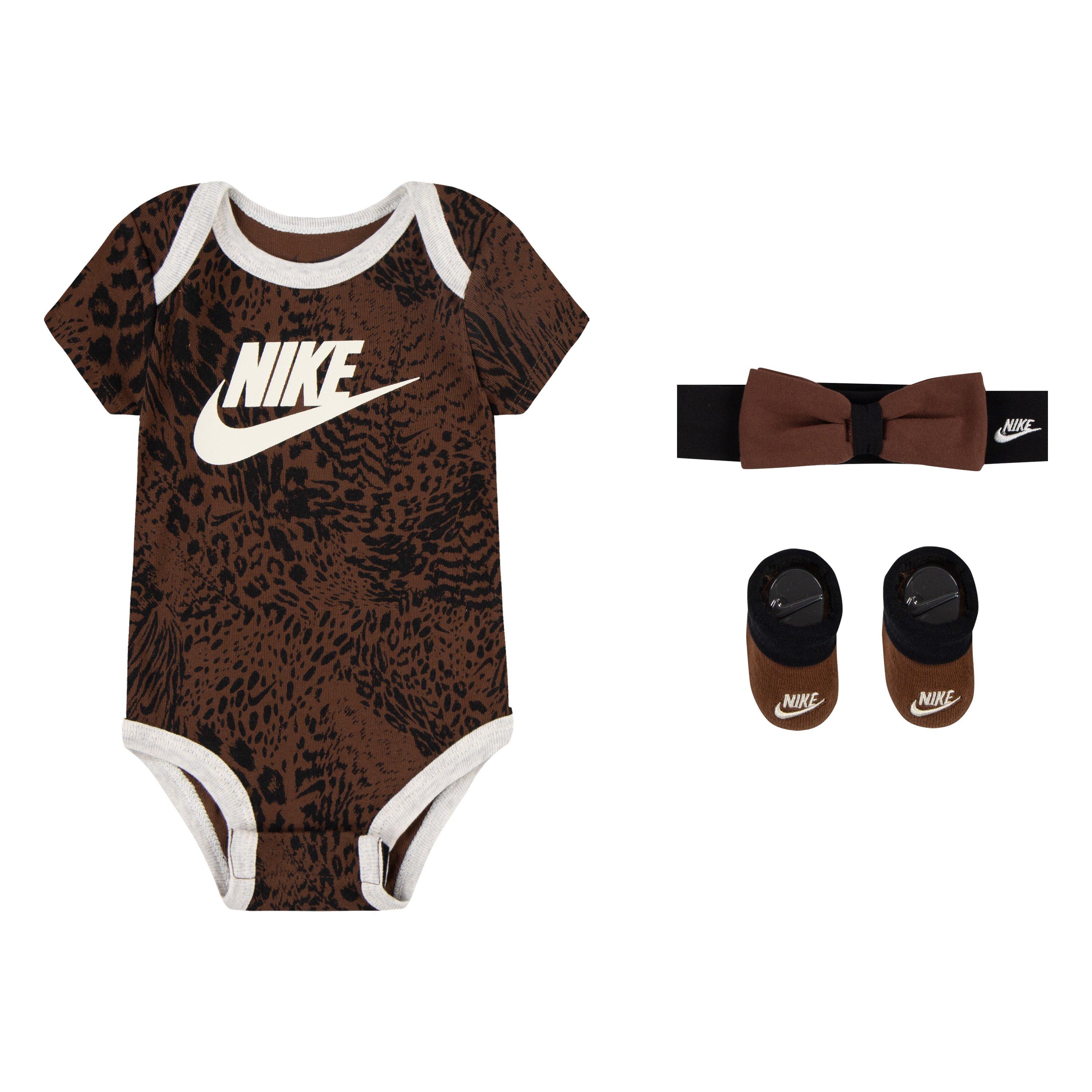 Nike Infant Girls' Cacao WOW 3-Piece Set - BROWN