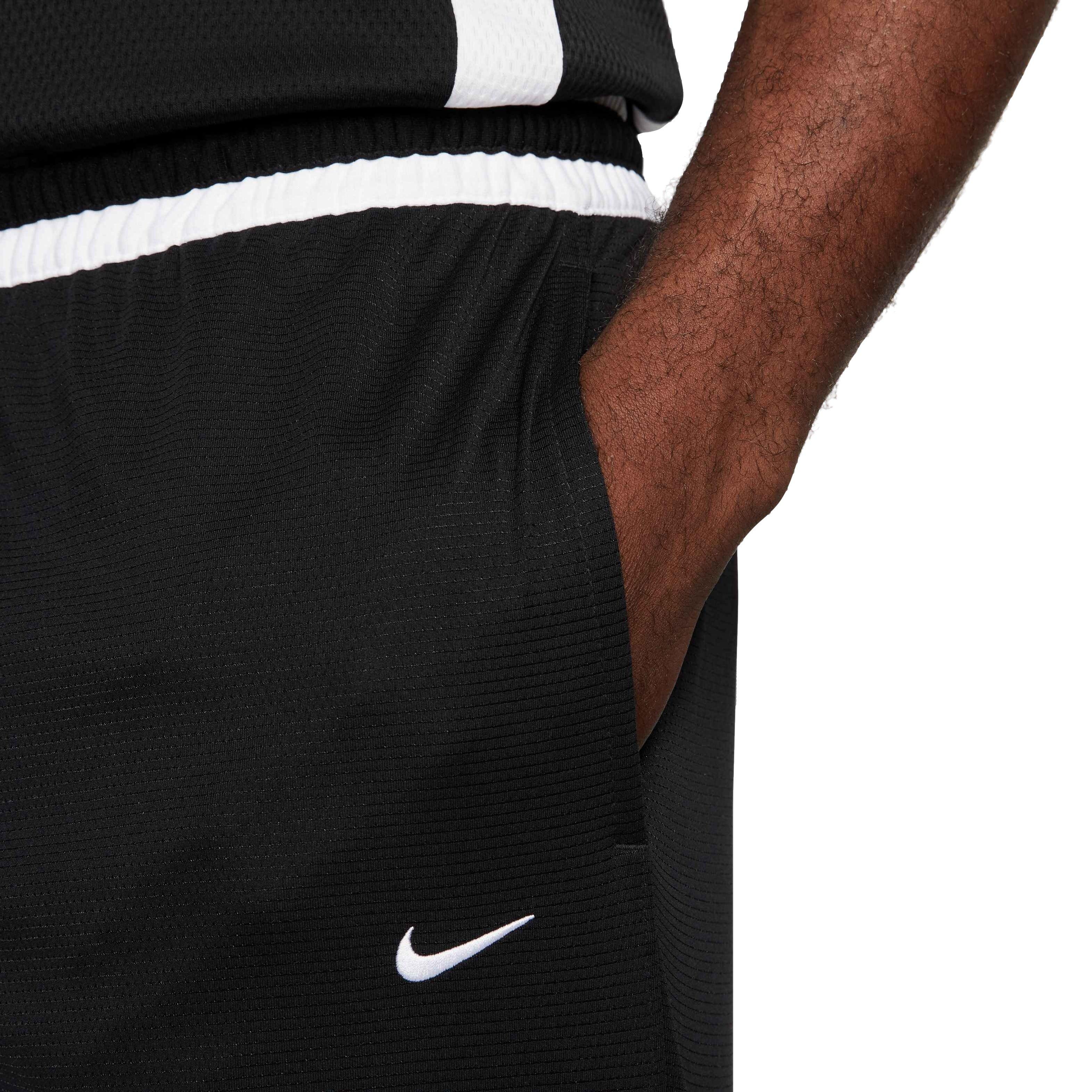 Nike Men's Dri-FIT DNA 6" Basketball Shorts-Black - BLACK Thumbnail View 3