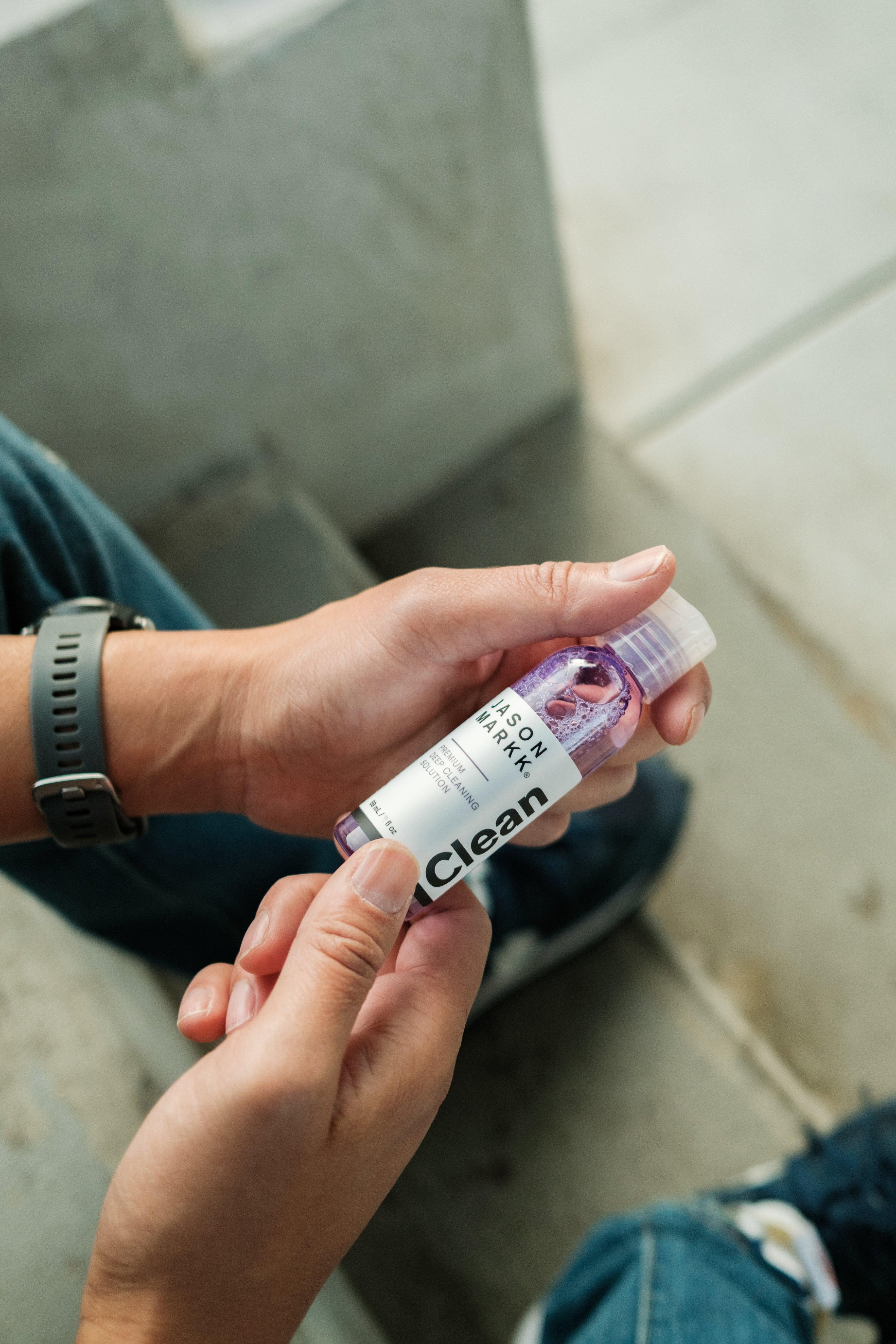 Jason Markk 4oz. Premium Shoe Cleaner - WHITE Thumbnail View 5