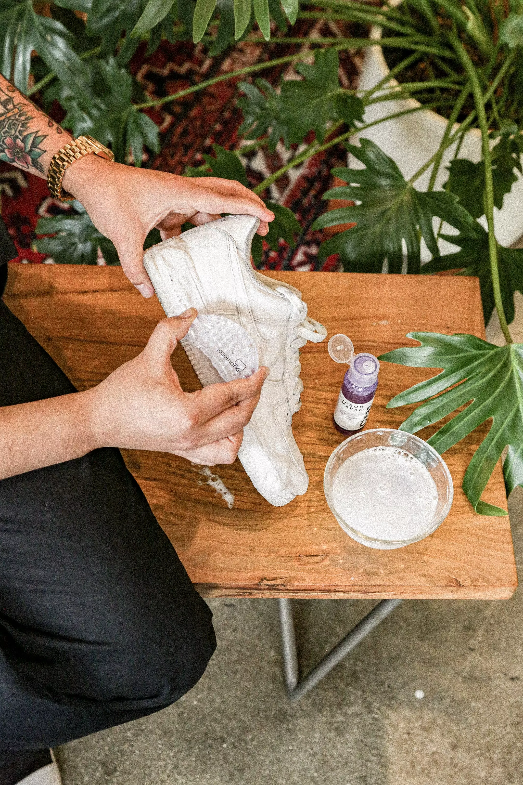 Jason Markk 4oz. Premium Shoe Cleaner - WHITE