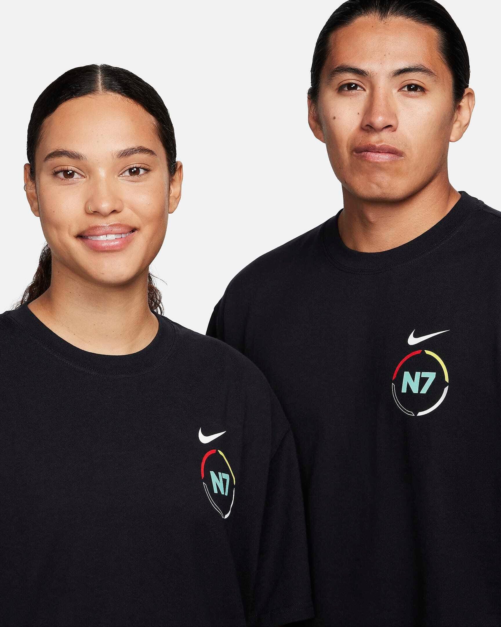 Nike Unisex Sportswear N7 Tee Black