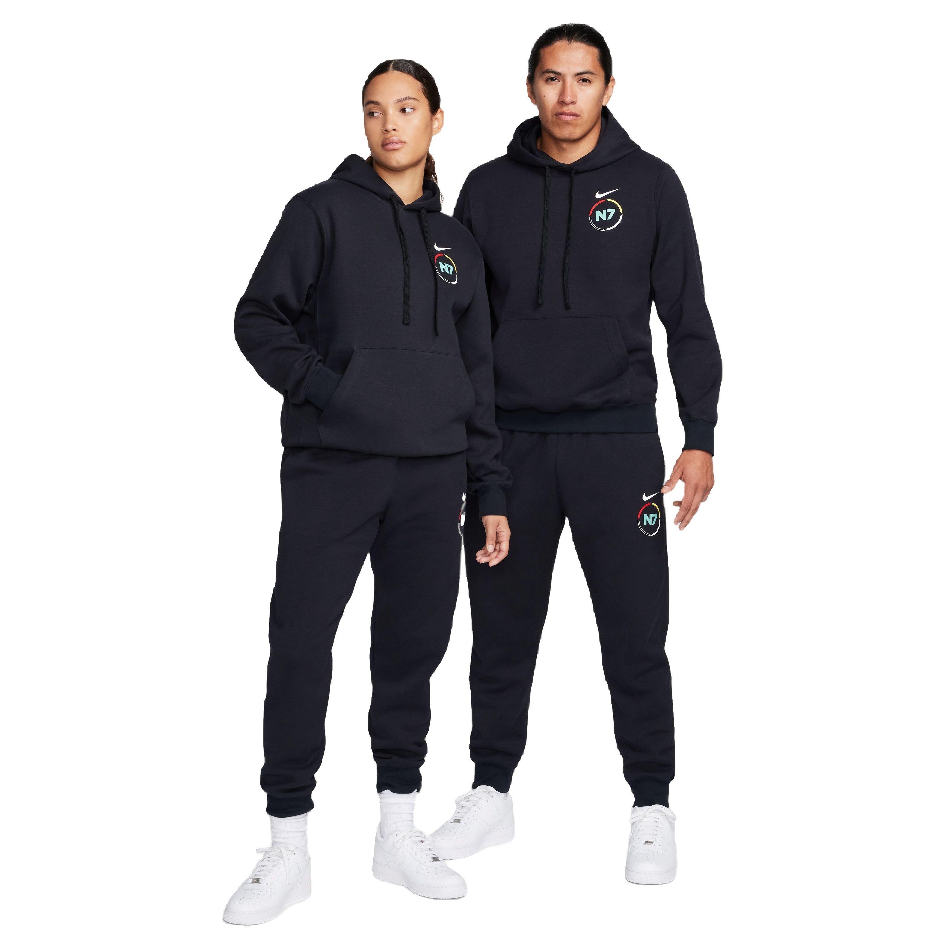 Nike Unisex Sportswear Club Fleece N7 Hoodie - BLACK Thumbnail View 6