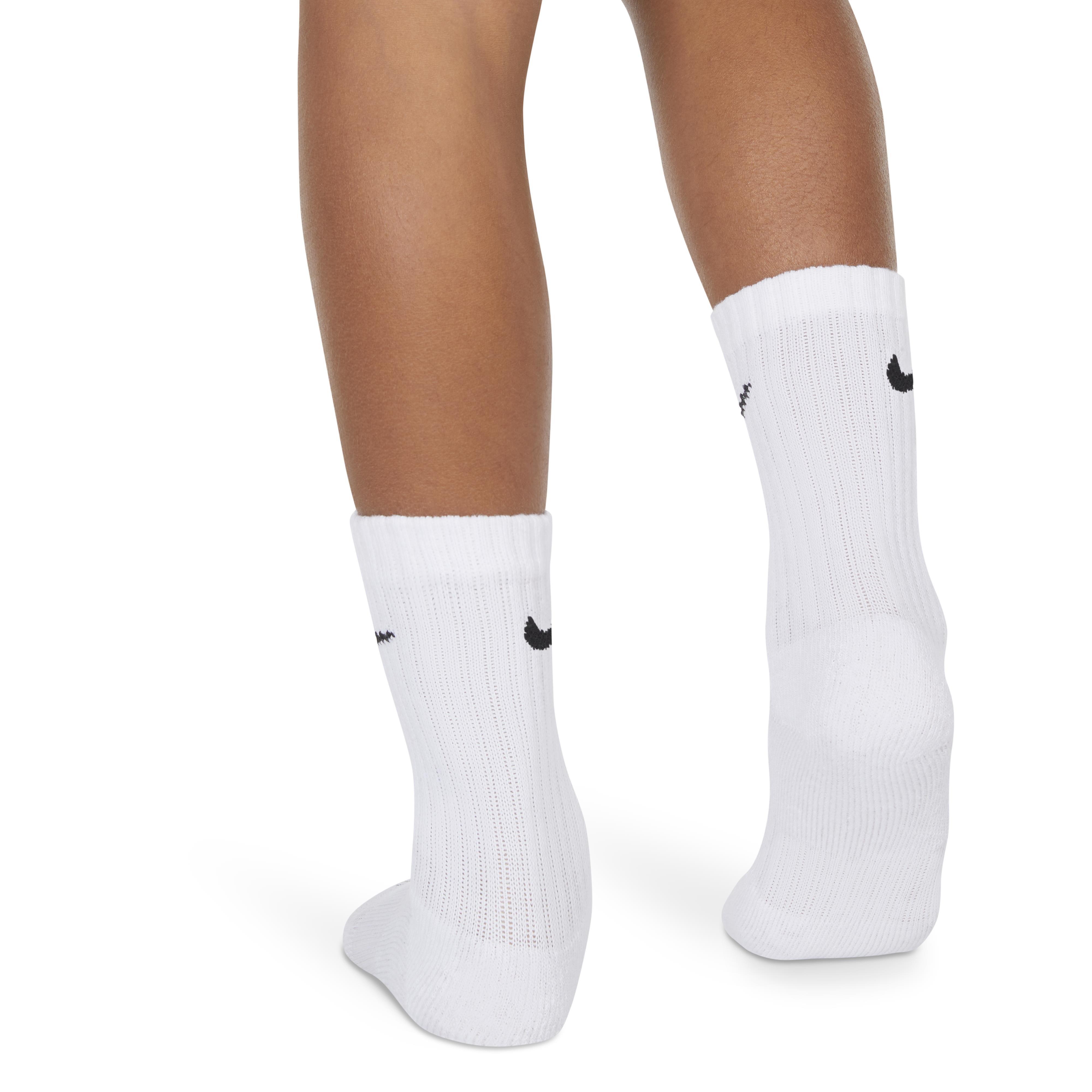 Nike Dri-FIT Youth White Crew Socks 6pk