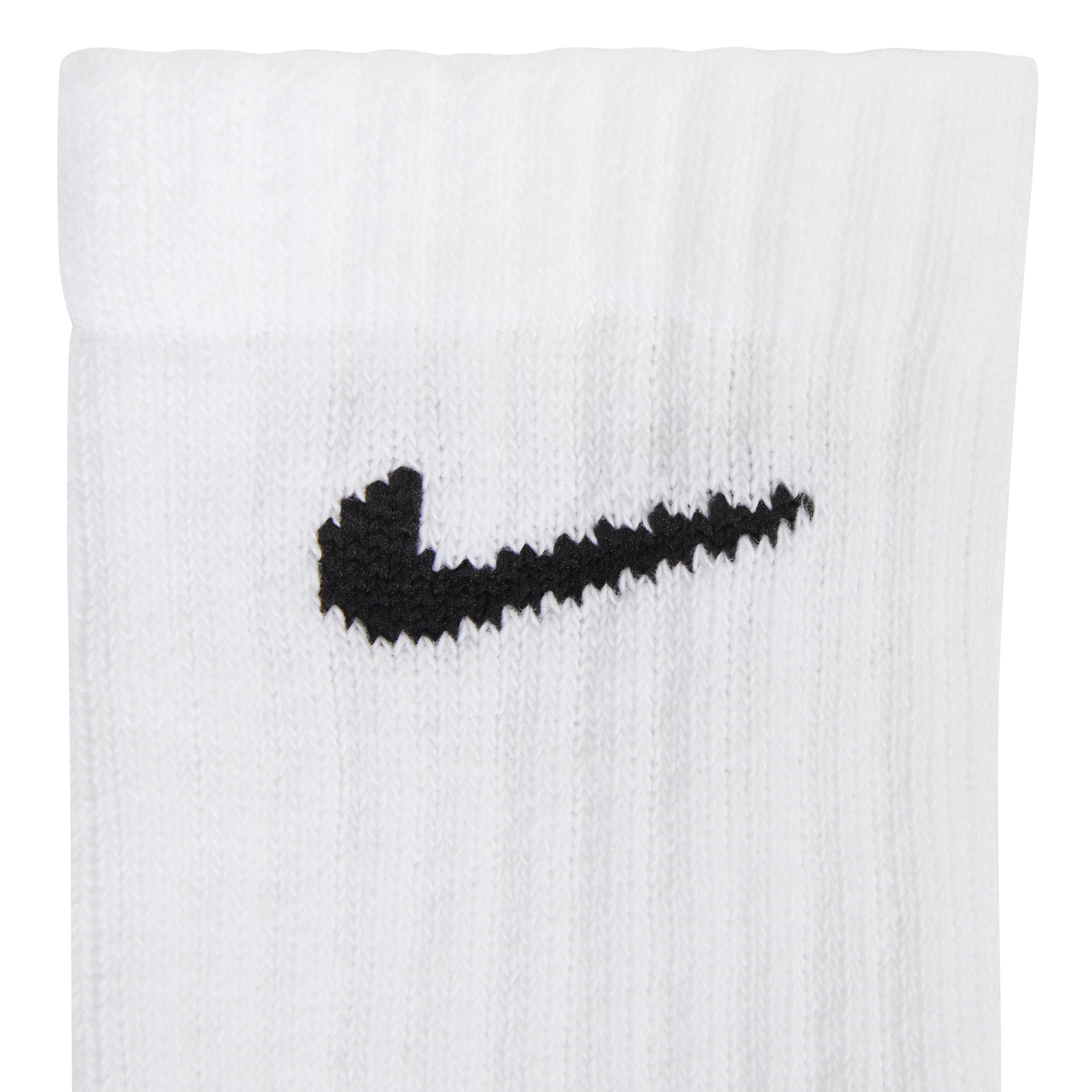 Nike Dri-FIT Youth White Crew Socks 6pk