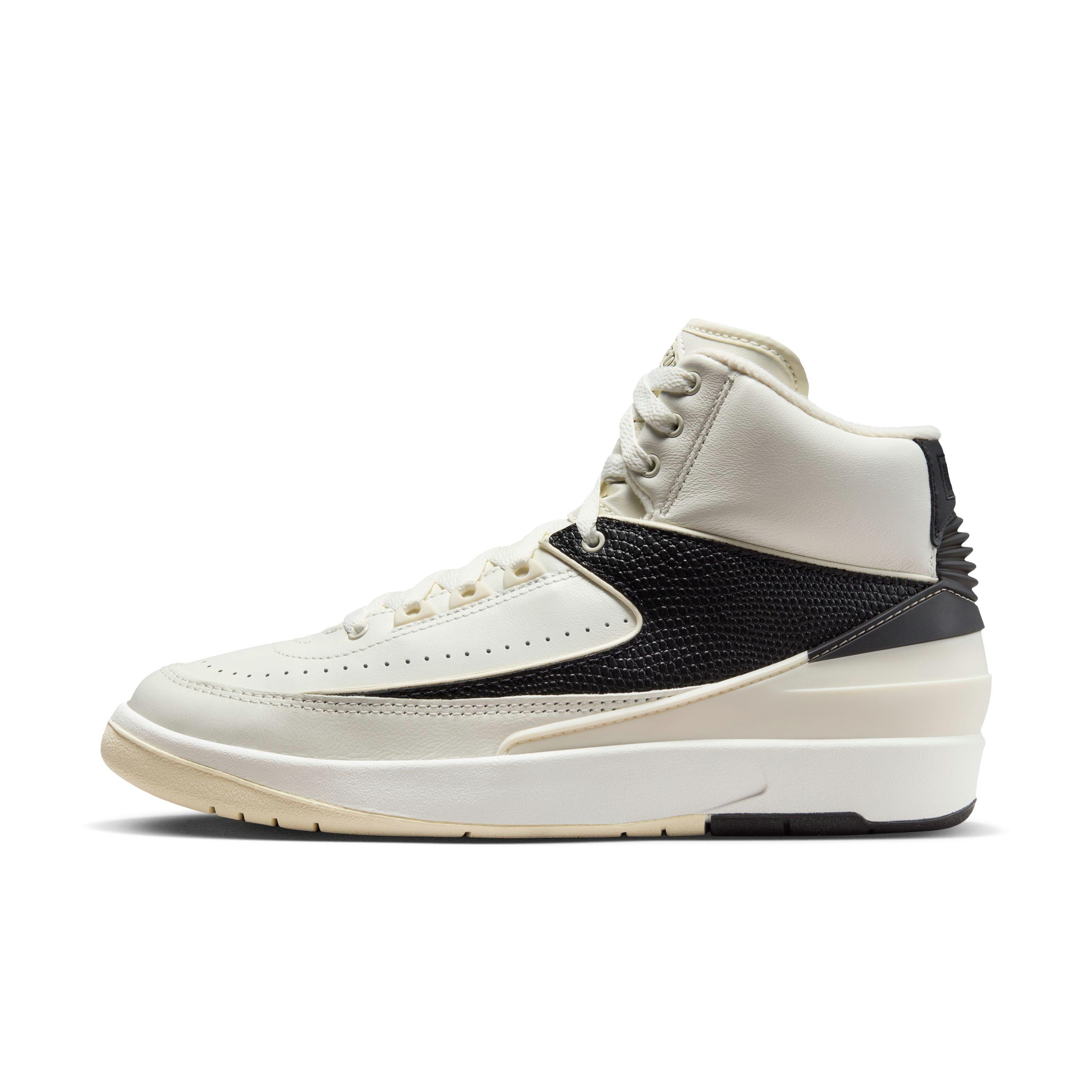 Jordan 2 Retro "Sail" Women's Shoe - SAIL/COCONUT MILK/BLACK Thumbnail View 6