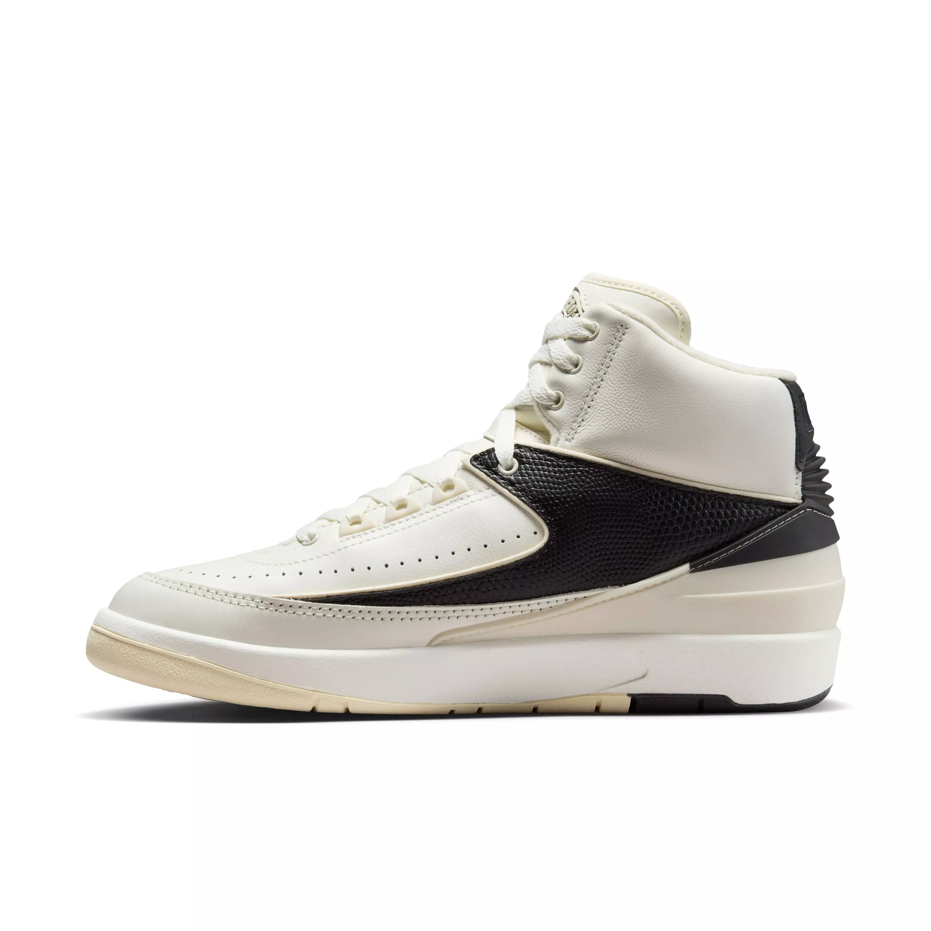 Jordan 2 Retro "Sail" Women's Shoe - SAIL/COCONUT MILK/BLACK