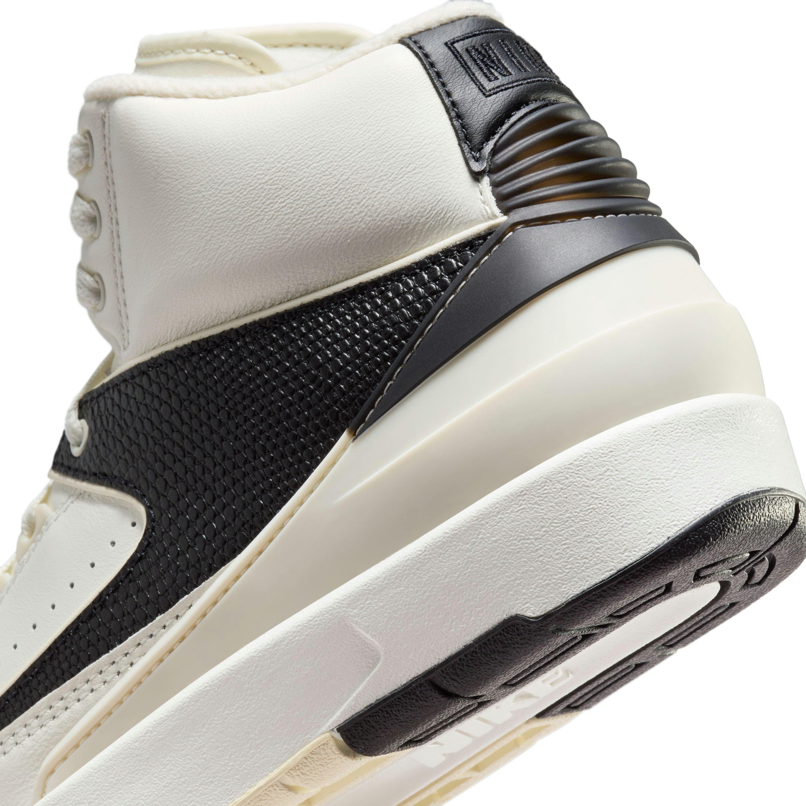 Jordan 2 Retro "Sail" Women's Shoe - SAIL/COCONUT MILK/BLACK Thumbnail View 5