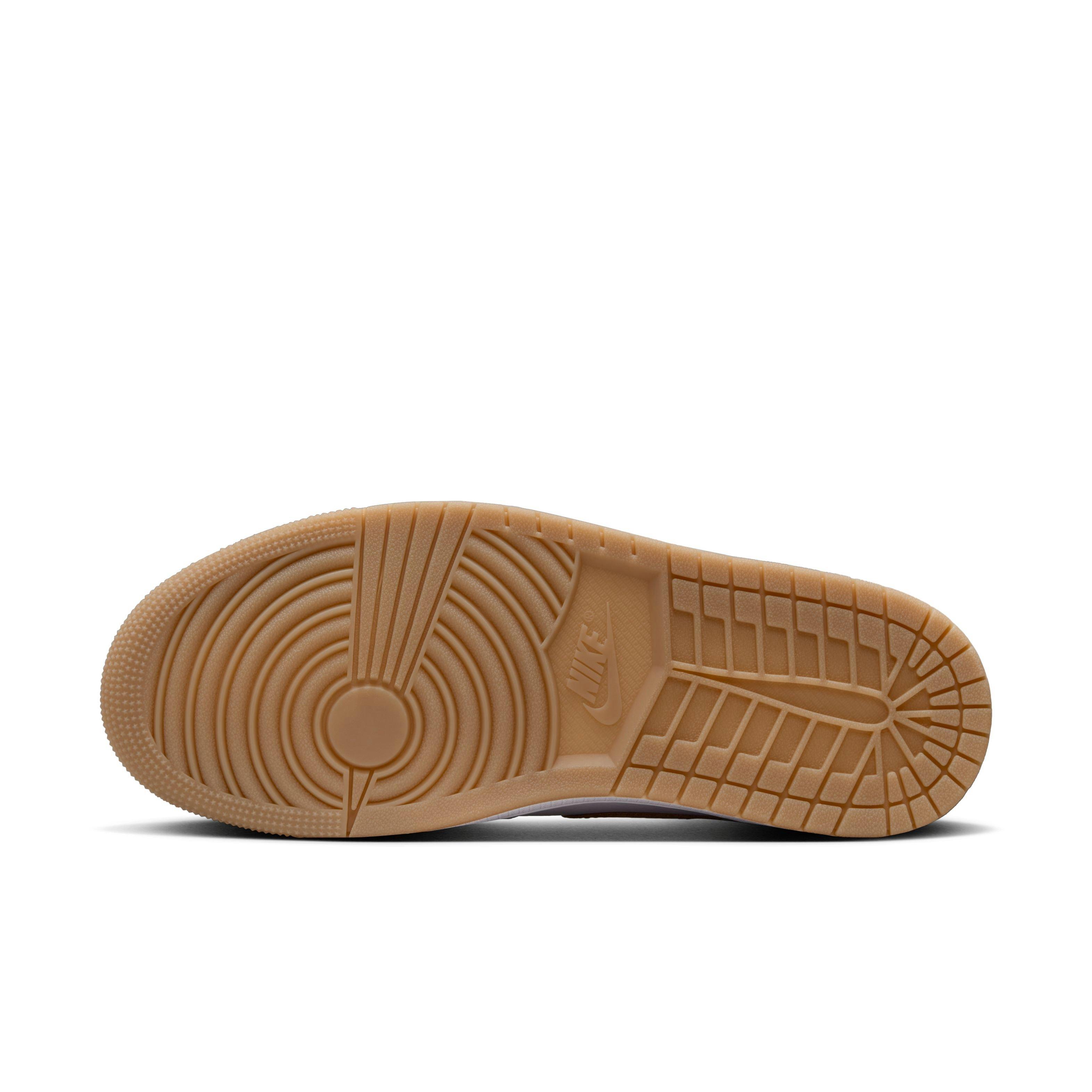 Jordan 1 Retro High OG "Metallic Gold" Women's Shoe - WHITE/METALLIC GOLD/GUM LIGHT BROWN Thumbnail View 11