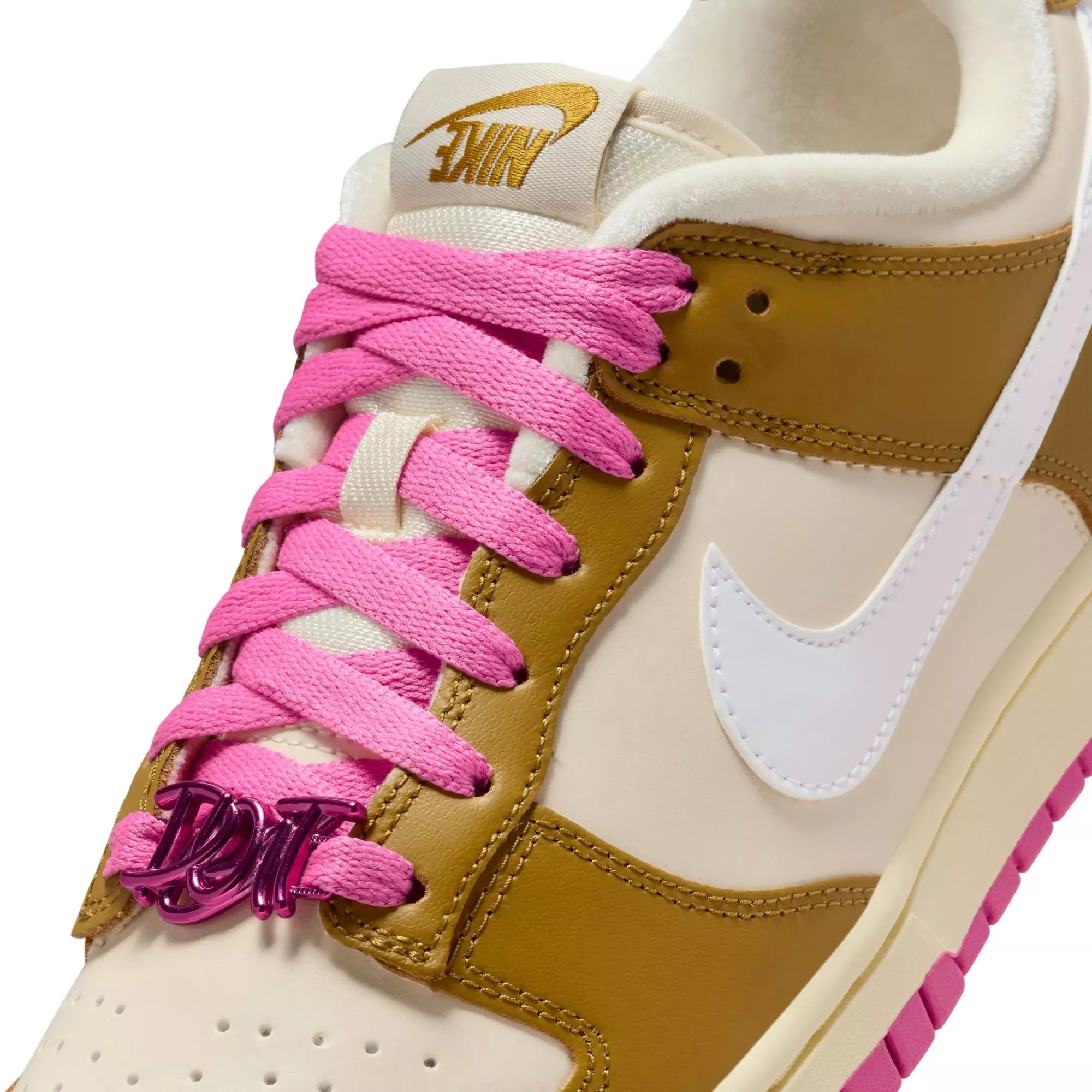 Nike Dunk Low SE "Just Do It" Women's Shoe - BRONZINE/COCONUT MILK/PLAYFUL PINK