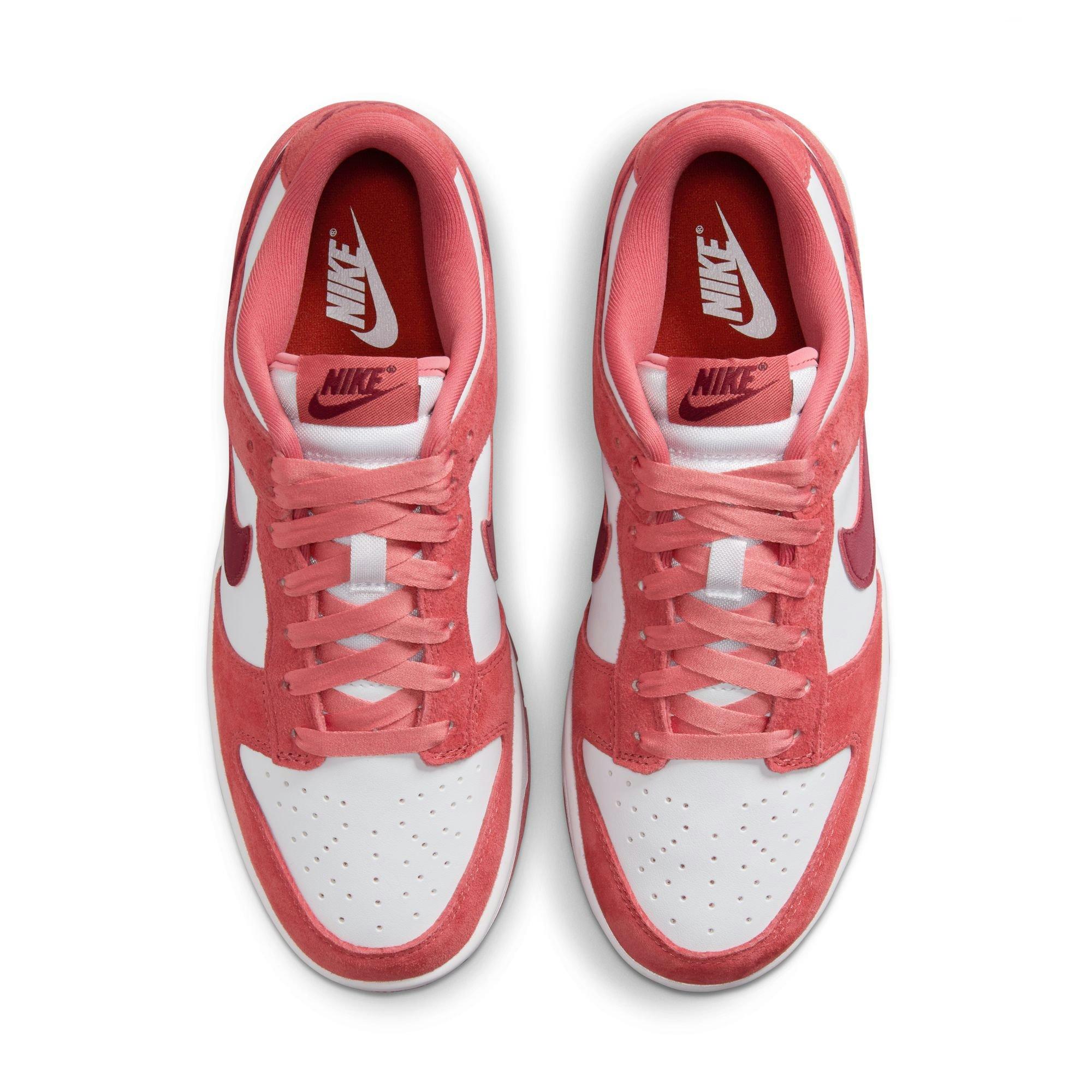 Nike Dunk Low "Valentines Day" Women's Shoe - WHITE/DRAGON RED/ADOBE Thumbnail View 9