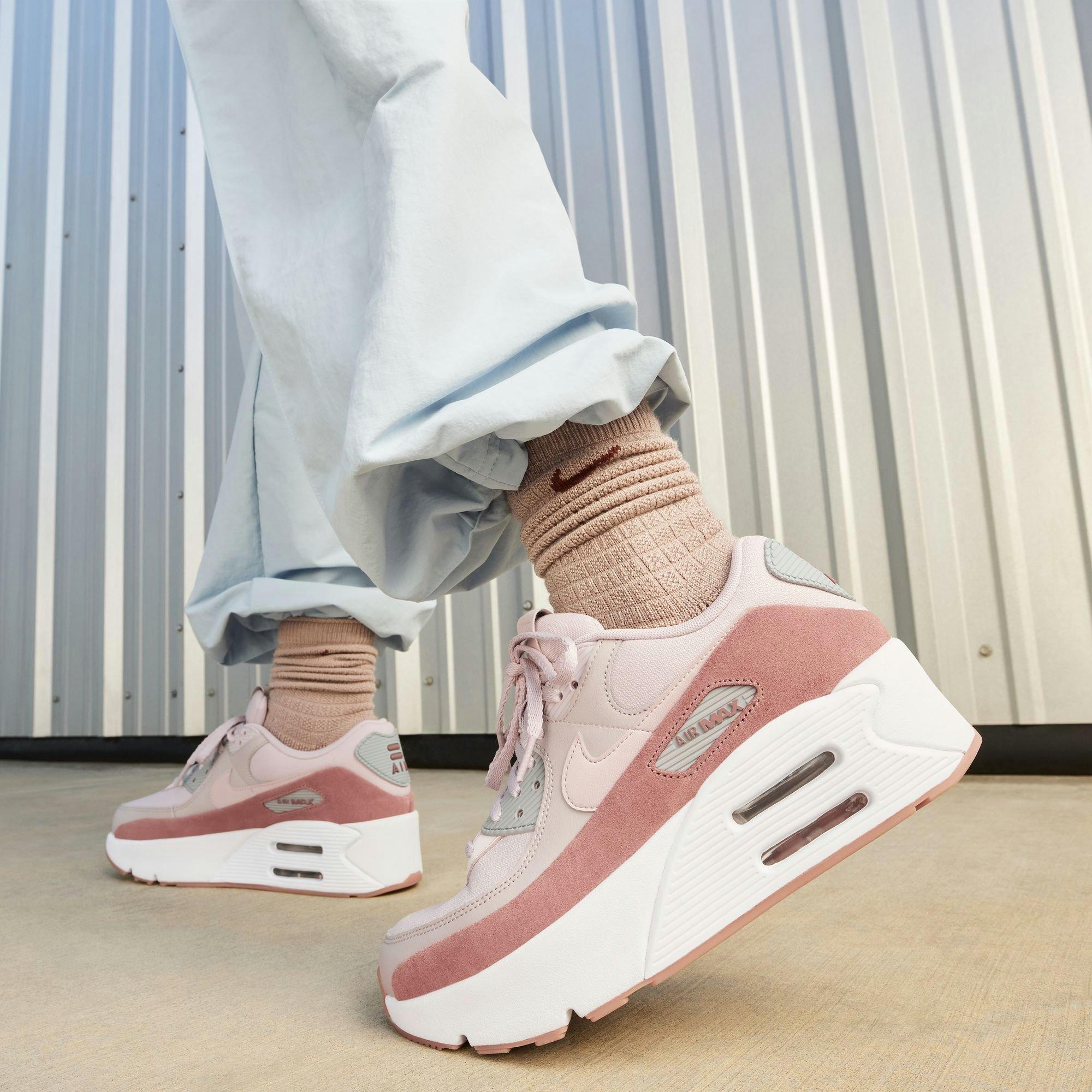 Nike Air Max 90 Women's Shoes