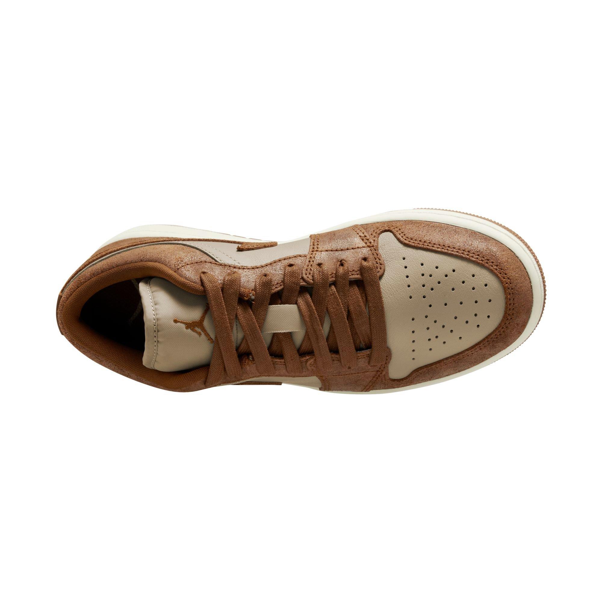 Jordan 1 Low SE "Legend MD Brown/Legend Coffee/Sail" Women's Shoe - BROWN Thumbnail View 8