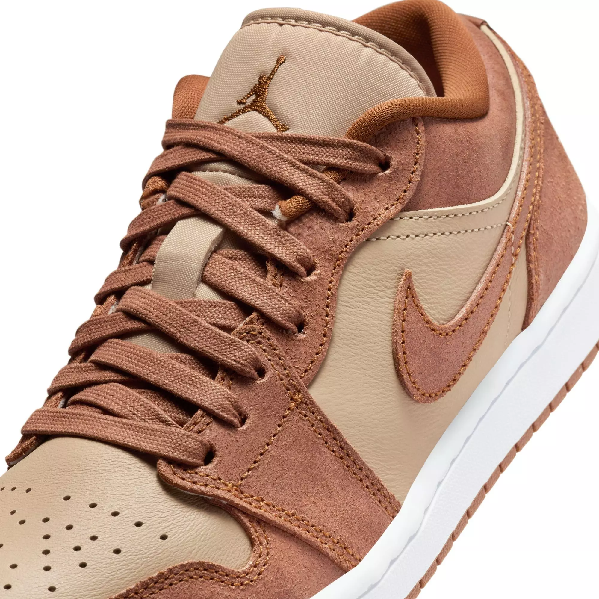 Jordan 1 Low SE "Legend MD Brown/Legend Coffee/Sail" Women's Shoe - BROWN
