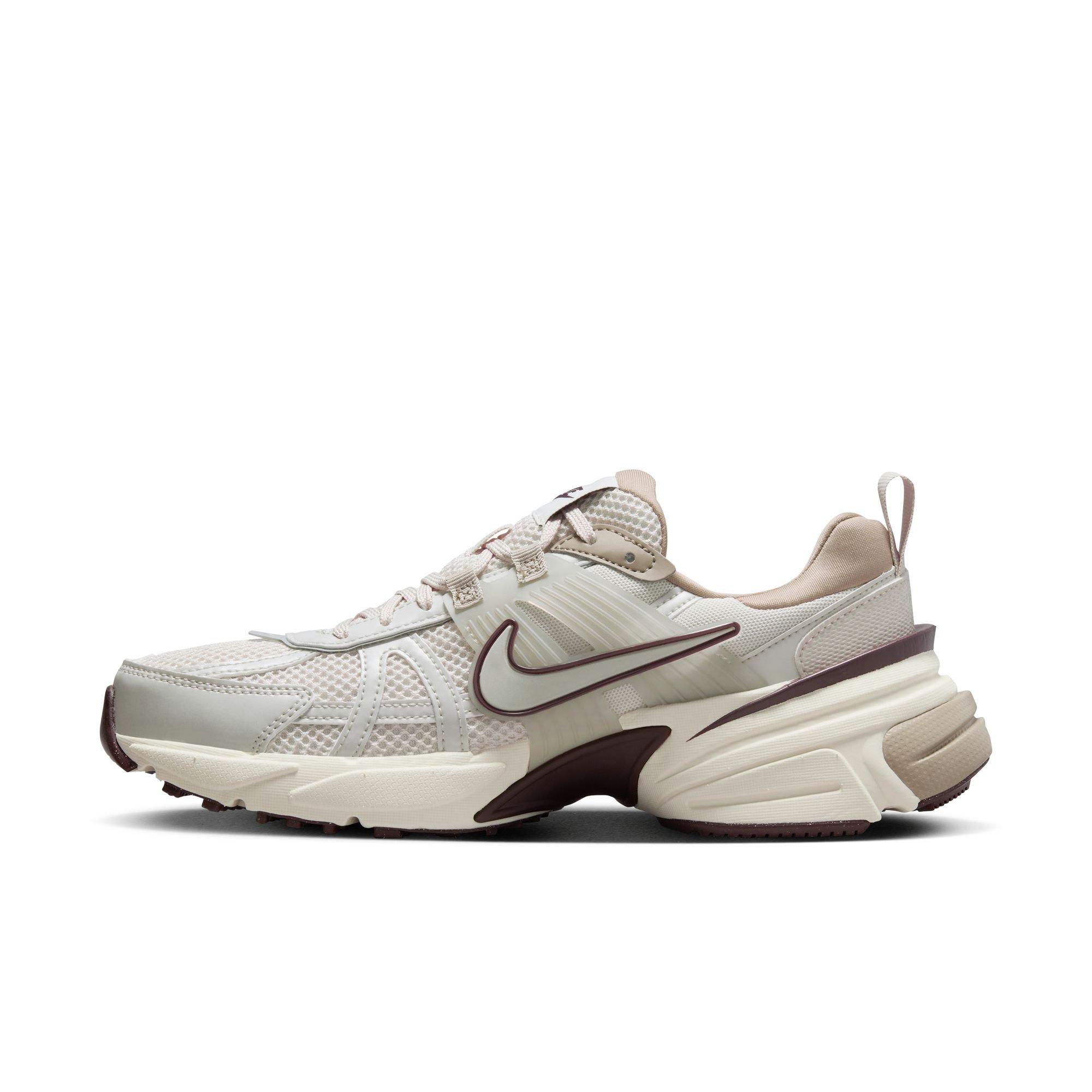 Nike V2K Run "Lt Orewood Brn/Light Bone/Khaki/Earth" Women's Shoe - TAN Thumbnail View 4