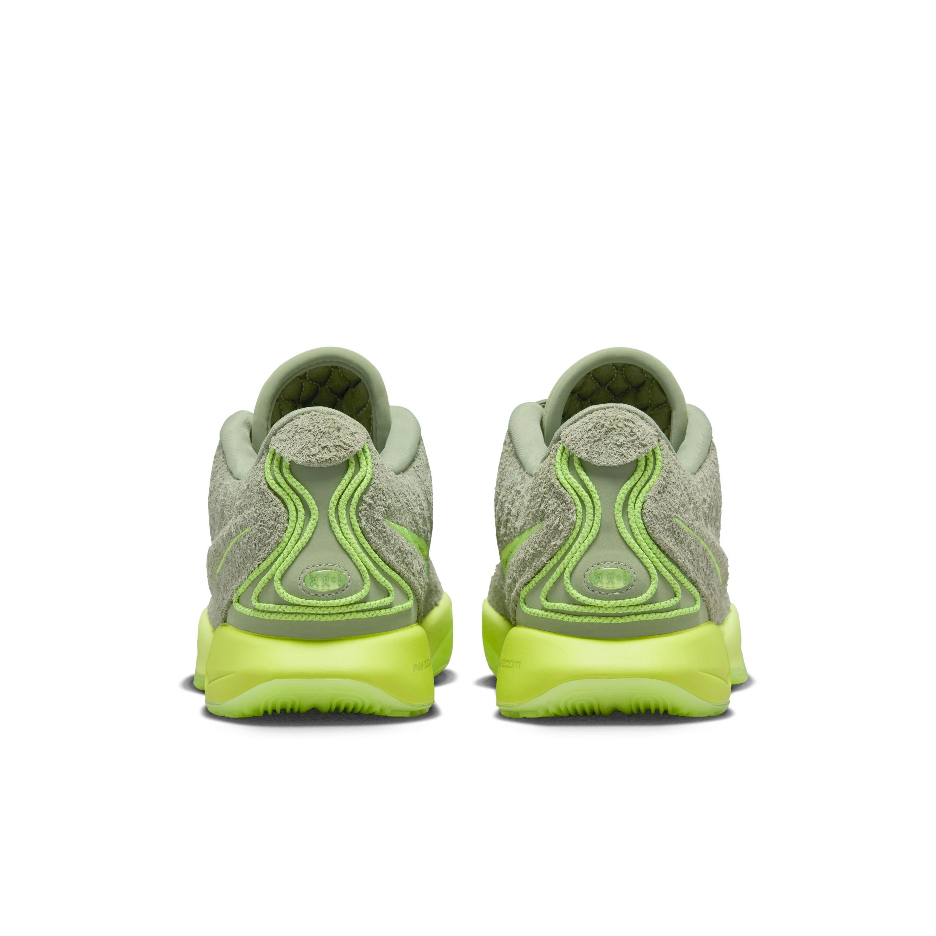 Nike LeBron XXI 