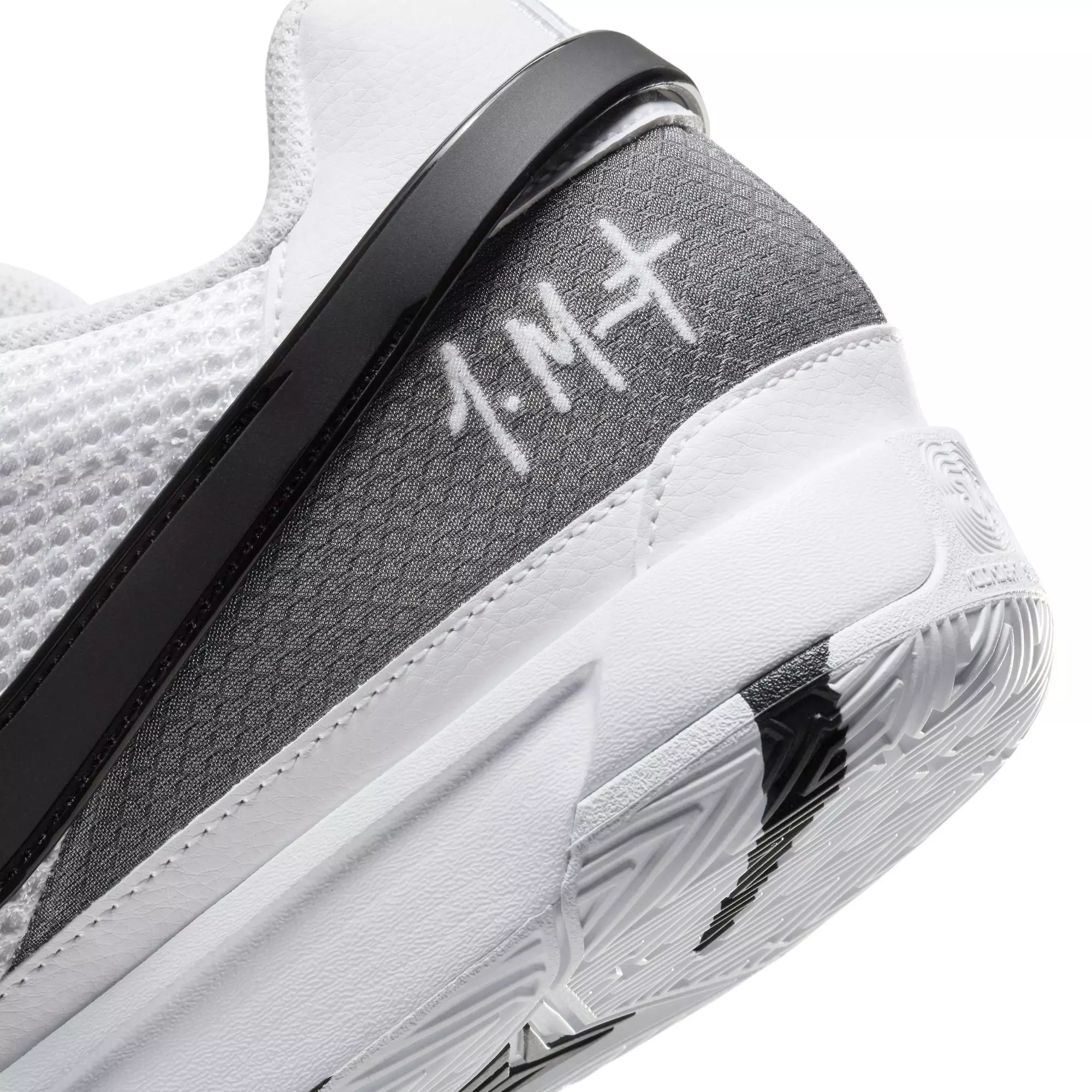 Nike Ja 1 "White/Black" Men's Basketball Shoe - BLACK/WHITE