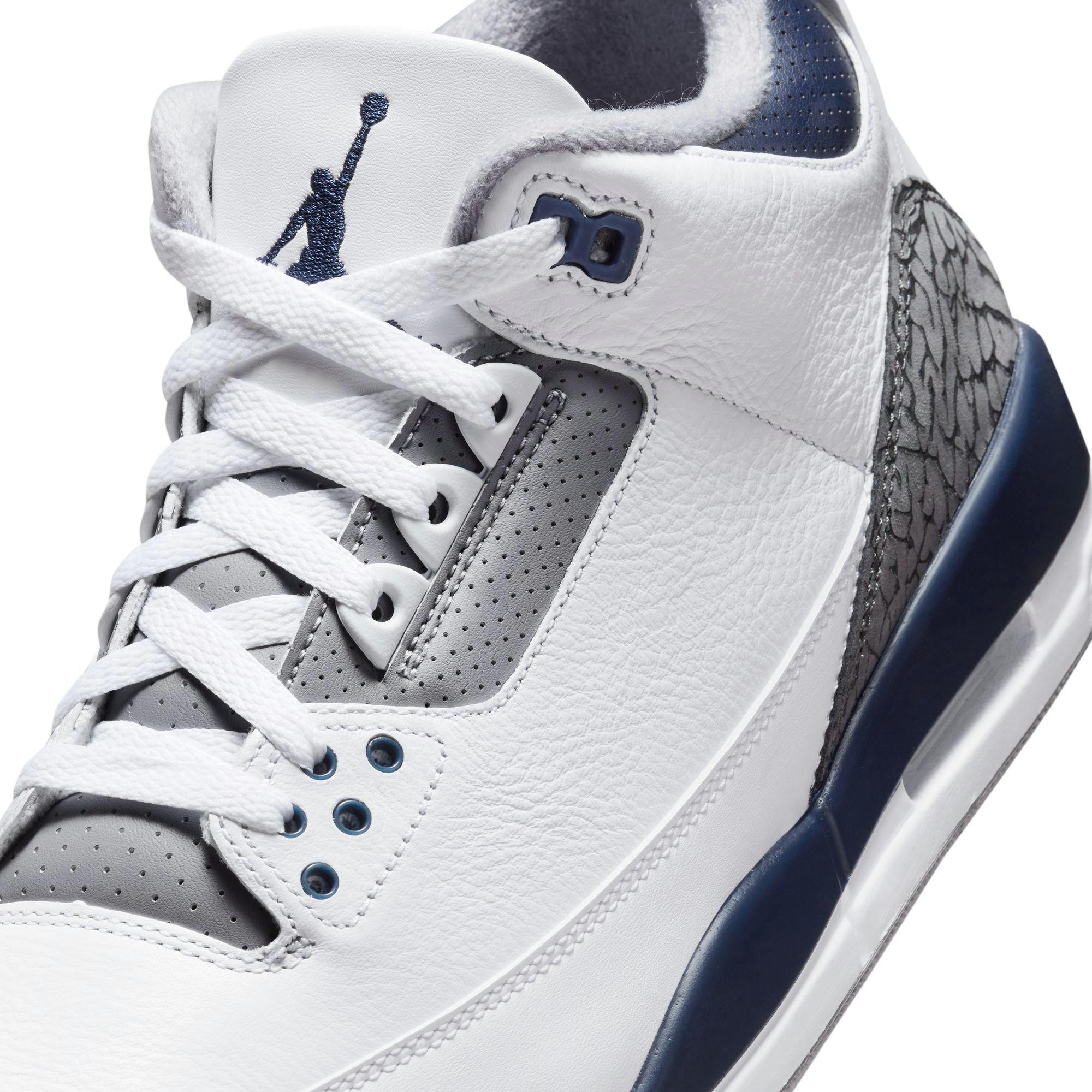 Jordan 3 Retro Men's Midnight Navy Shoe