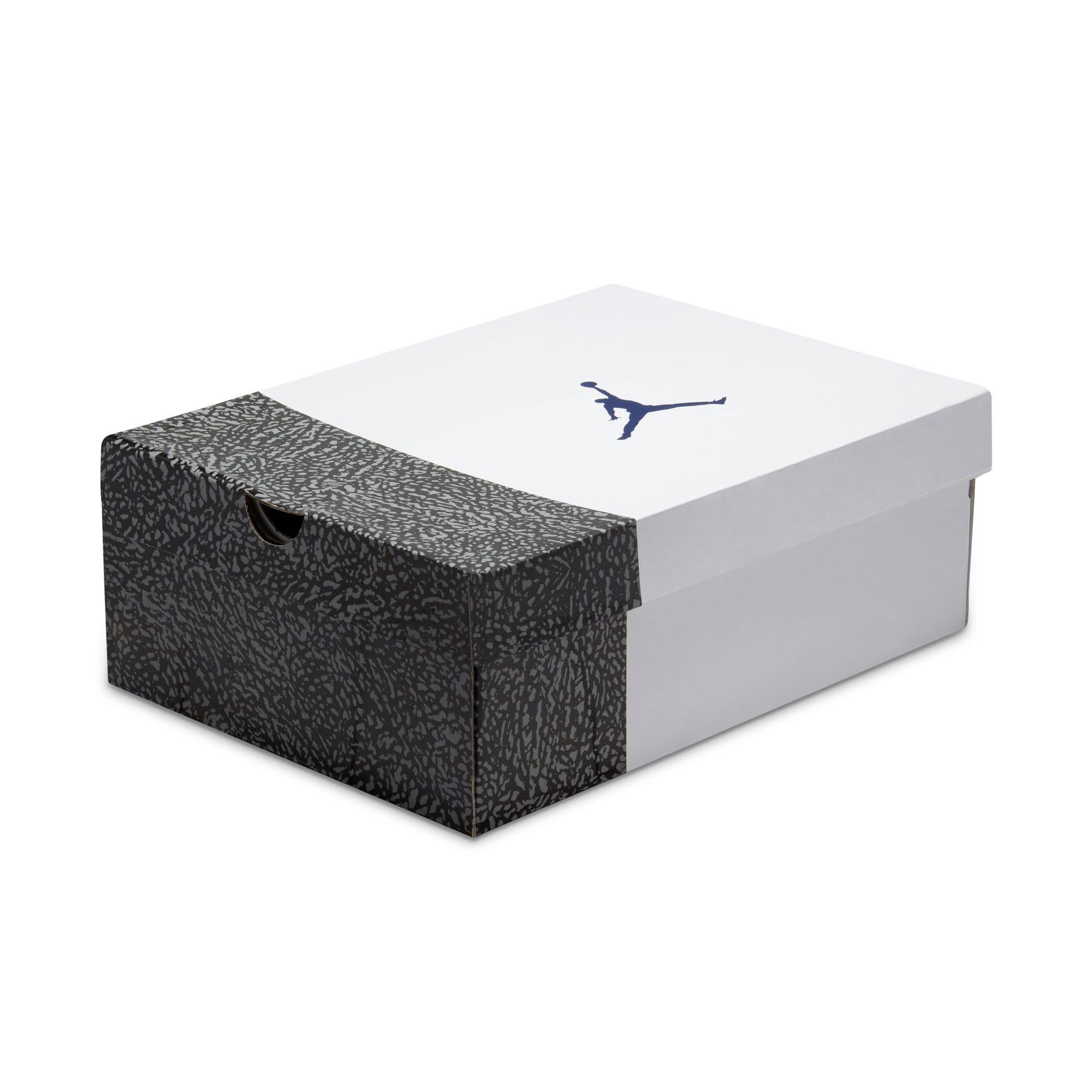 Jordan 3 Retro Men's Midnight Navy Shoe