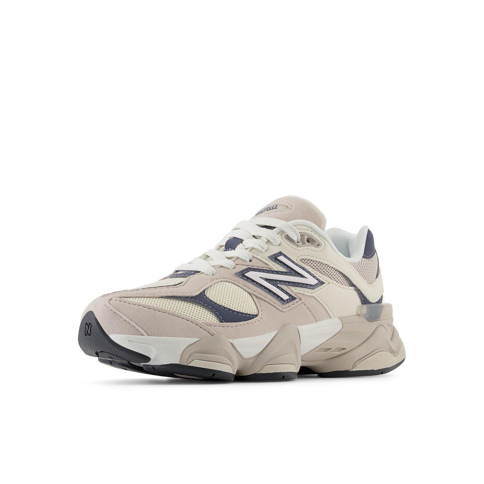 New balance hot sale hibbett sports