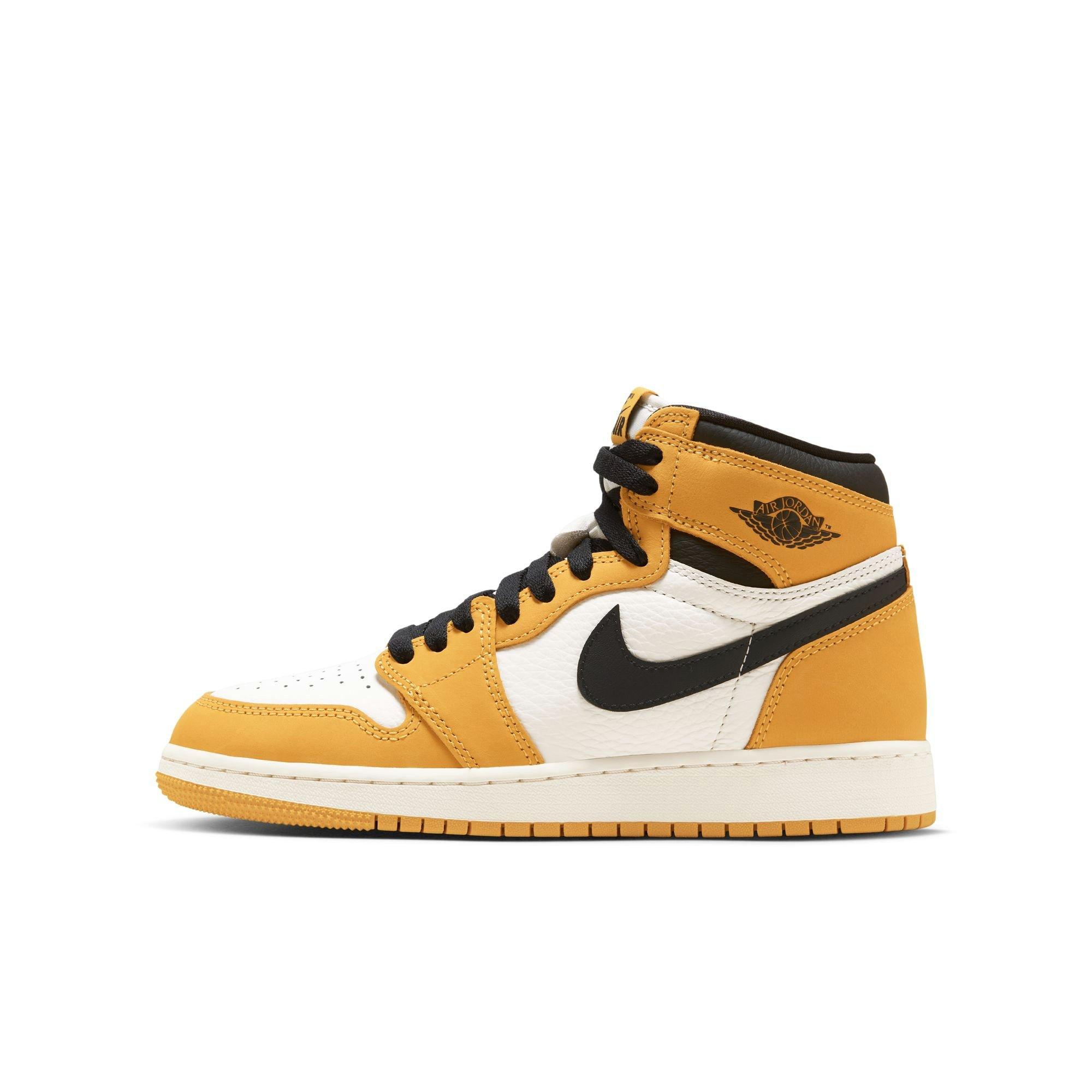 Jordan 1 Retro High OG "Yellow Ochre" Grade School Kids' Shoe - YELLOW OCHRE/BLACK/SAIL Thumbnail View 7