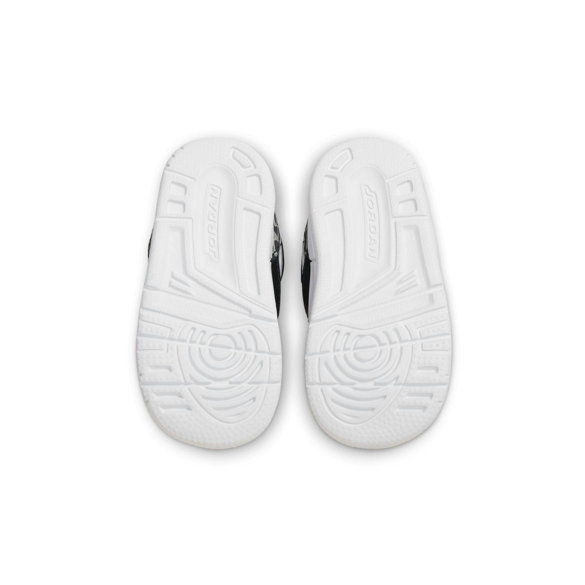 Jordan Legacy 312 Low Toddler Boys' "Black/White/Wolf Grey/Safety Orange" Shoe