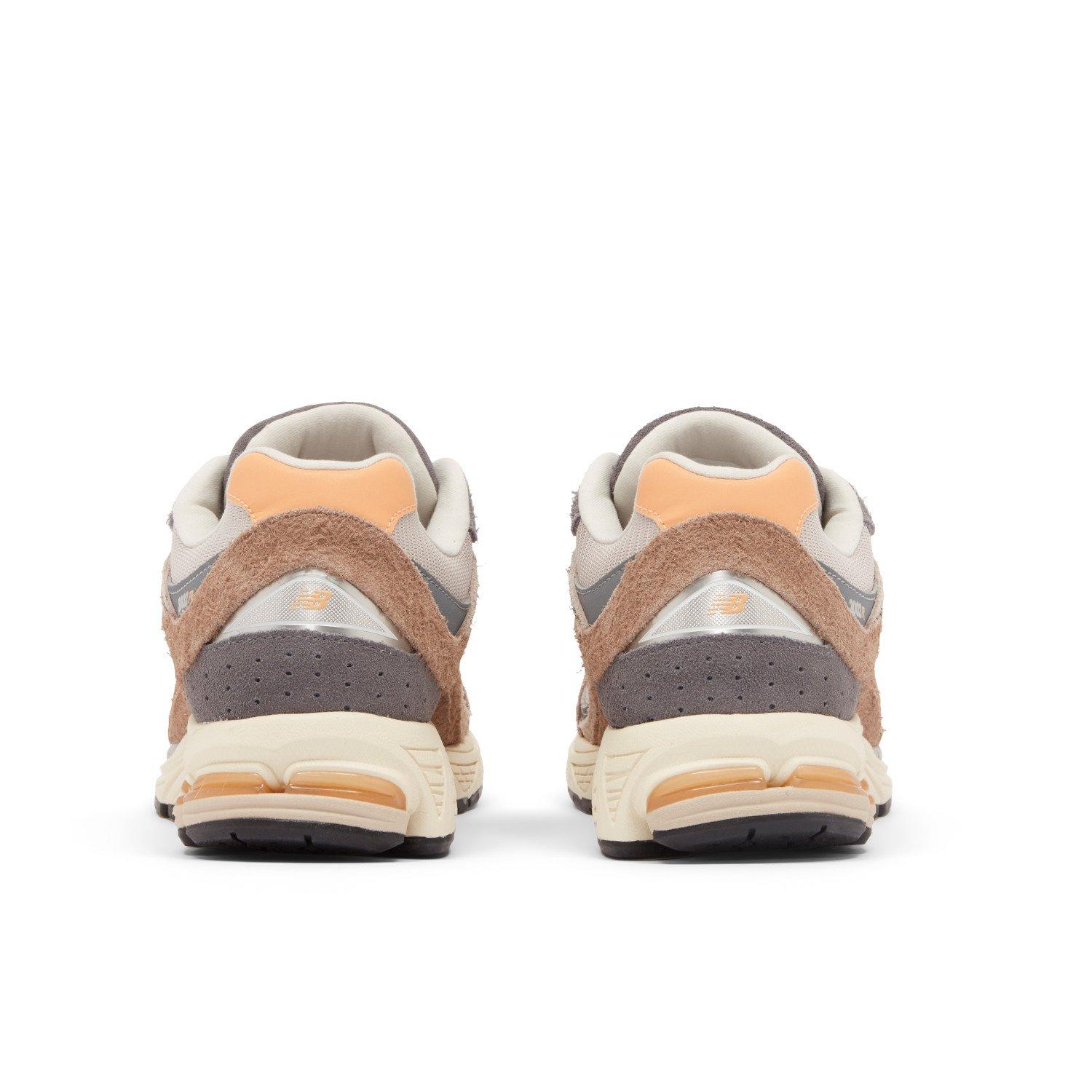 Birdyrush　N 05 RB ルナソル＋Beige Orange02 New Balance UXC72 V1 Lace-Up Sneakers | Saks Fifth Avenue