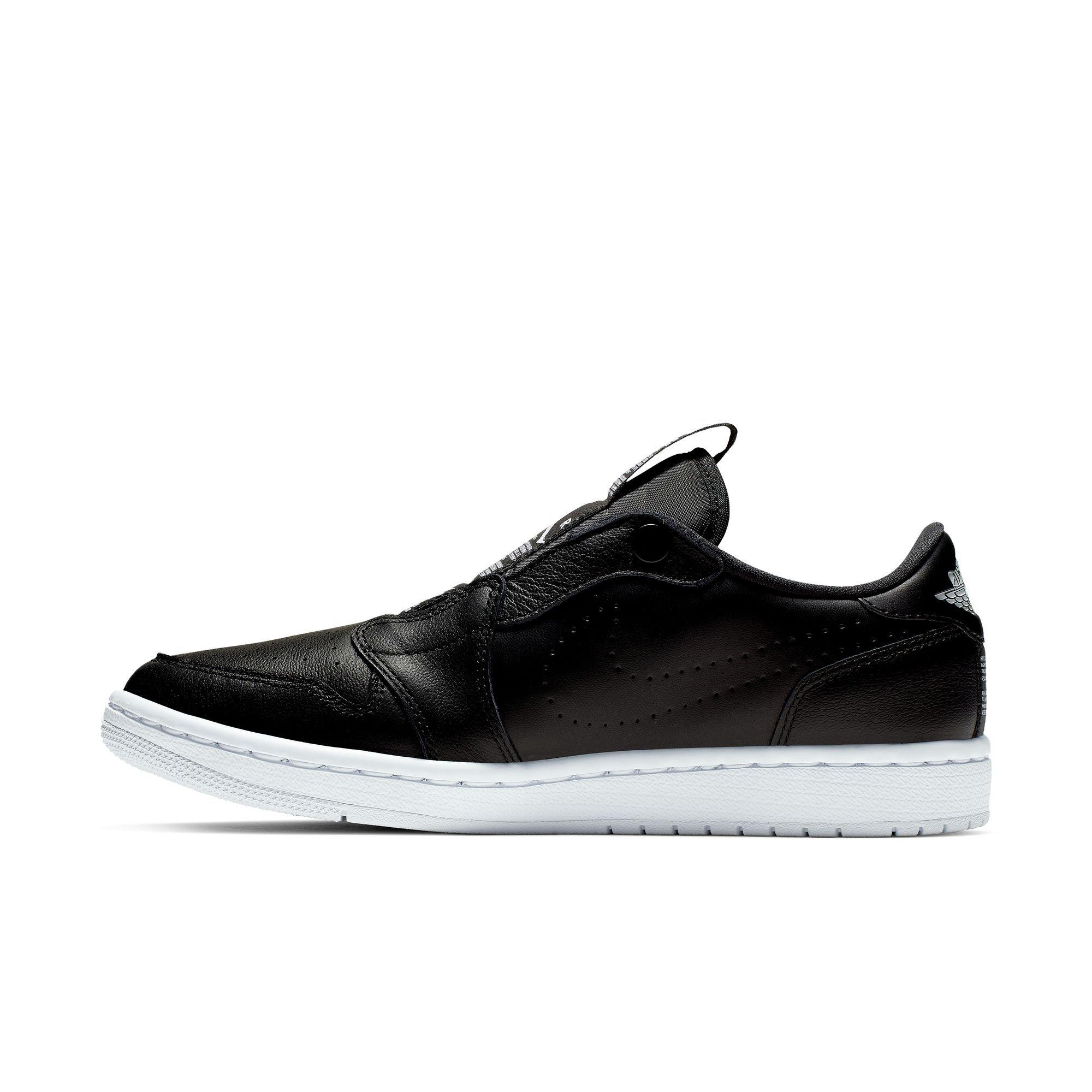 Women's air jordan 1 retro low slip black toe sale