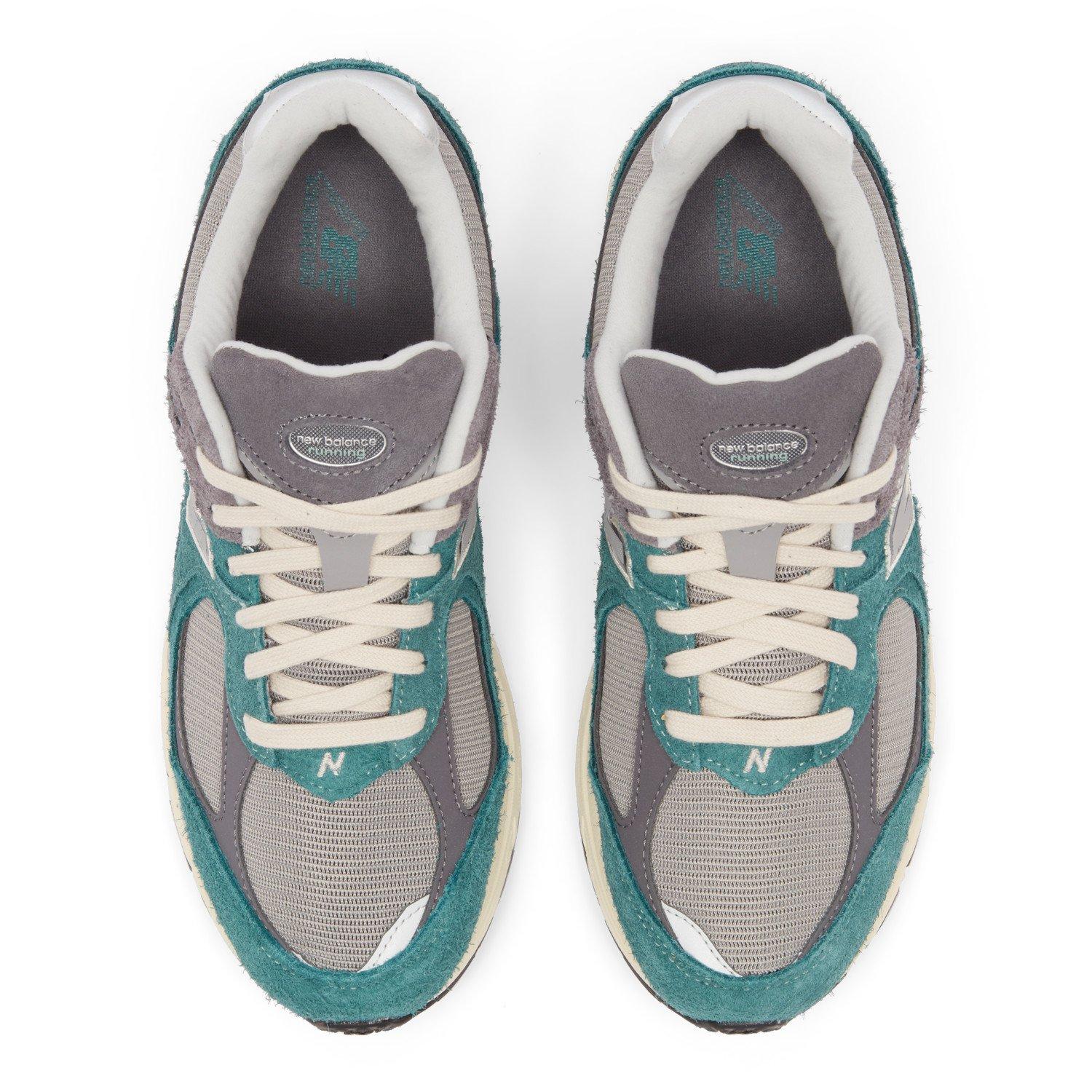 New Balance 2002R "Spruce/Dk Green" Unisex Shoe - DK GREEN Thumbnail View 3