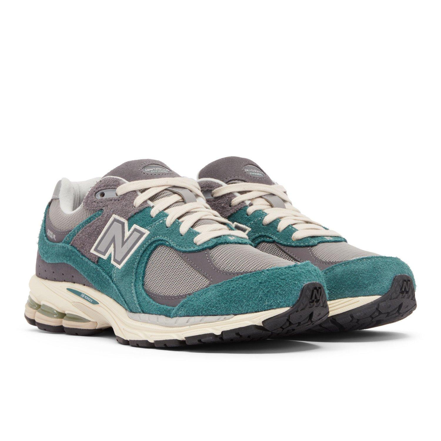 New Balance 2002R "Spruce/Dk Green" Unisex Shoe - DK GREEN Thumbnail View 4