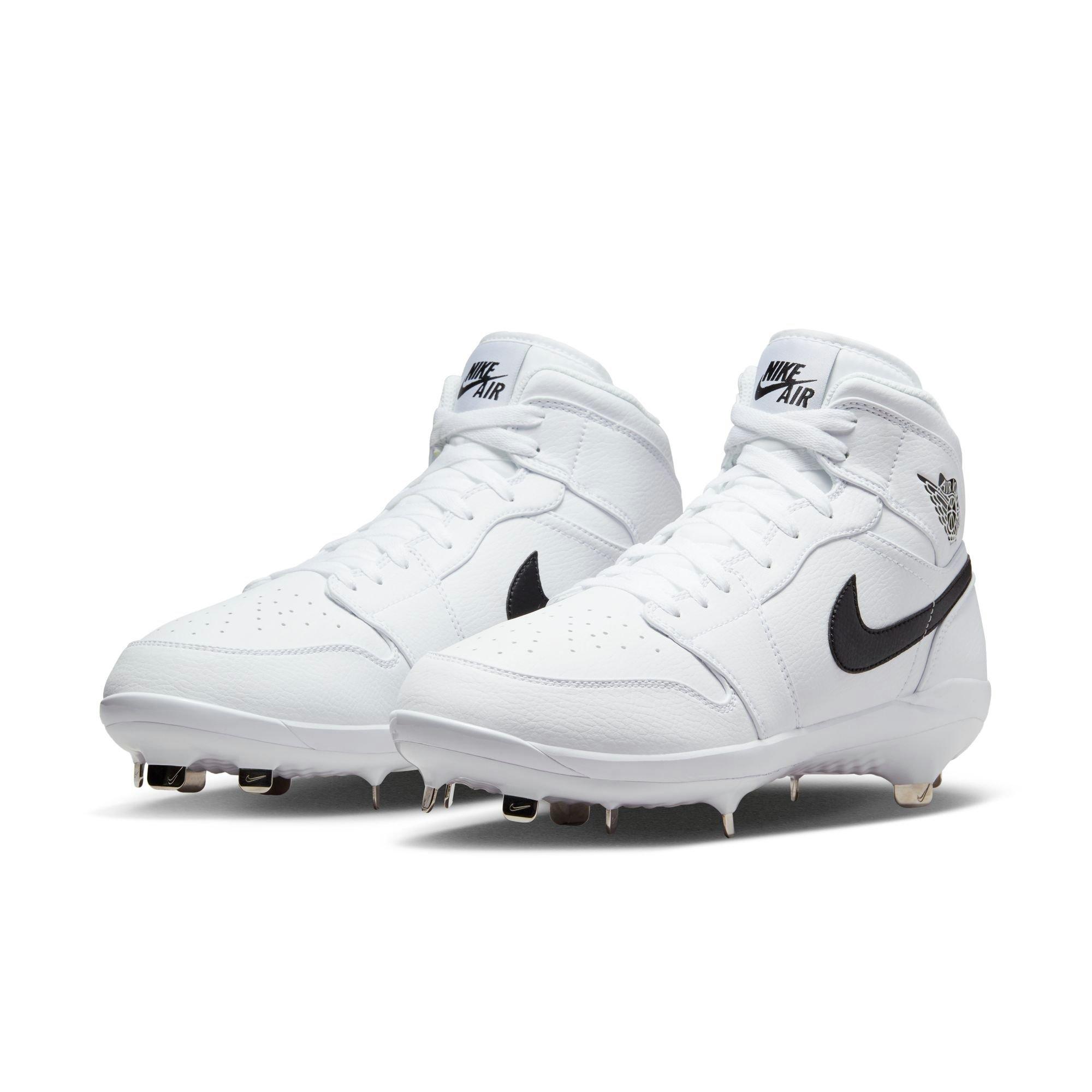 Jordan 1 Retro Metal Black/White Men's Baseball Cleat - Hibbett