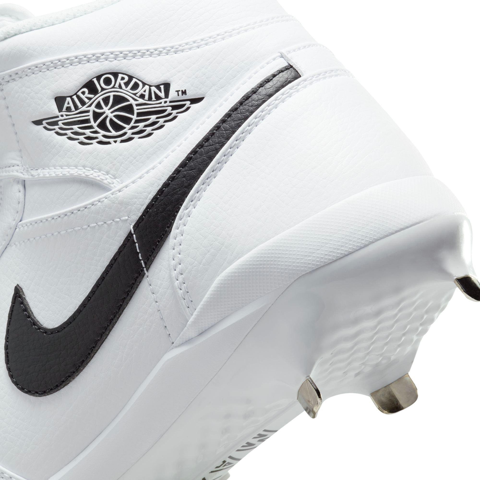 Jordan 1 Retro Metal Black/White Men's Baseball Cleat - Hibbett