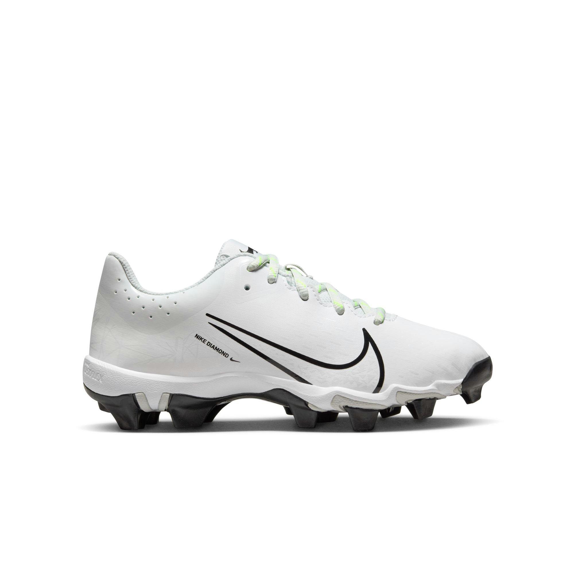 Black and white store nike softball cleats