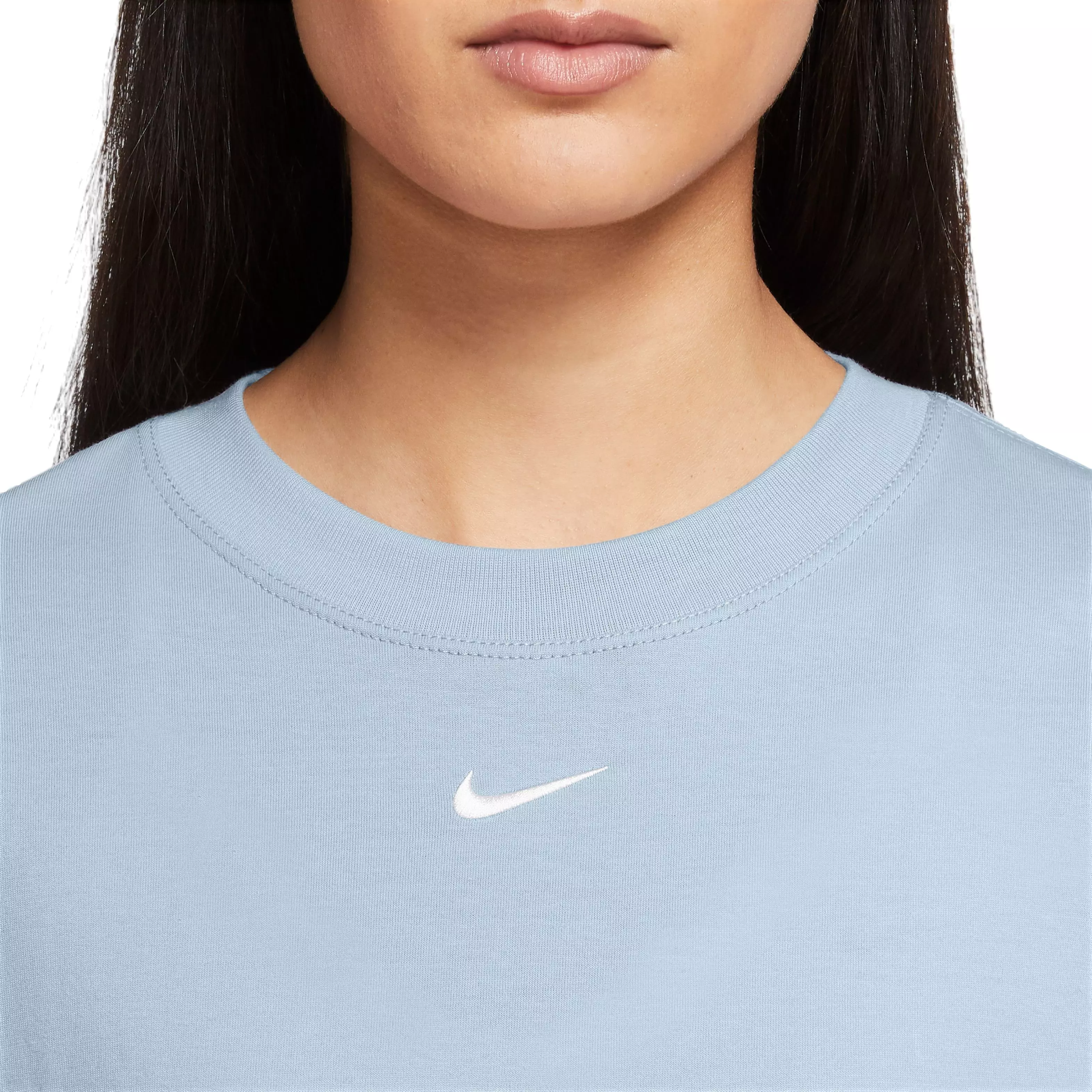 Nike Women's Sportswear Tee-Lt Blue - LT BLUE