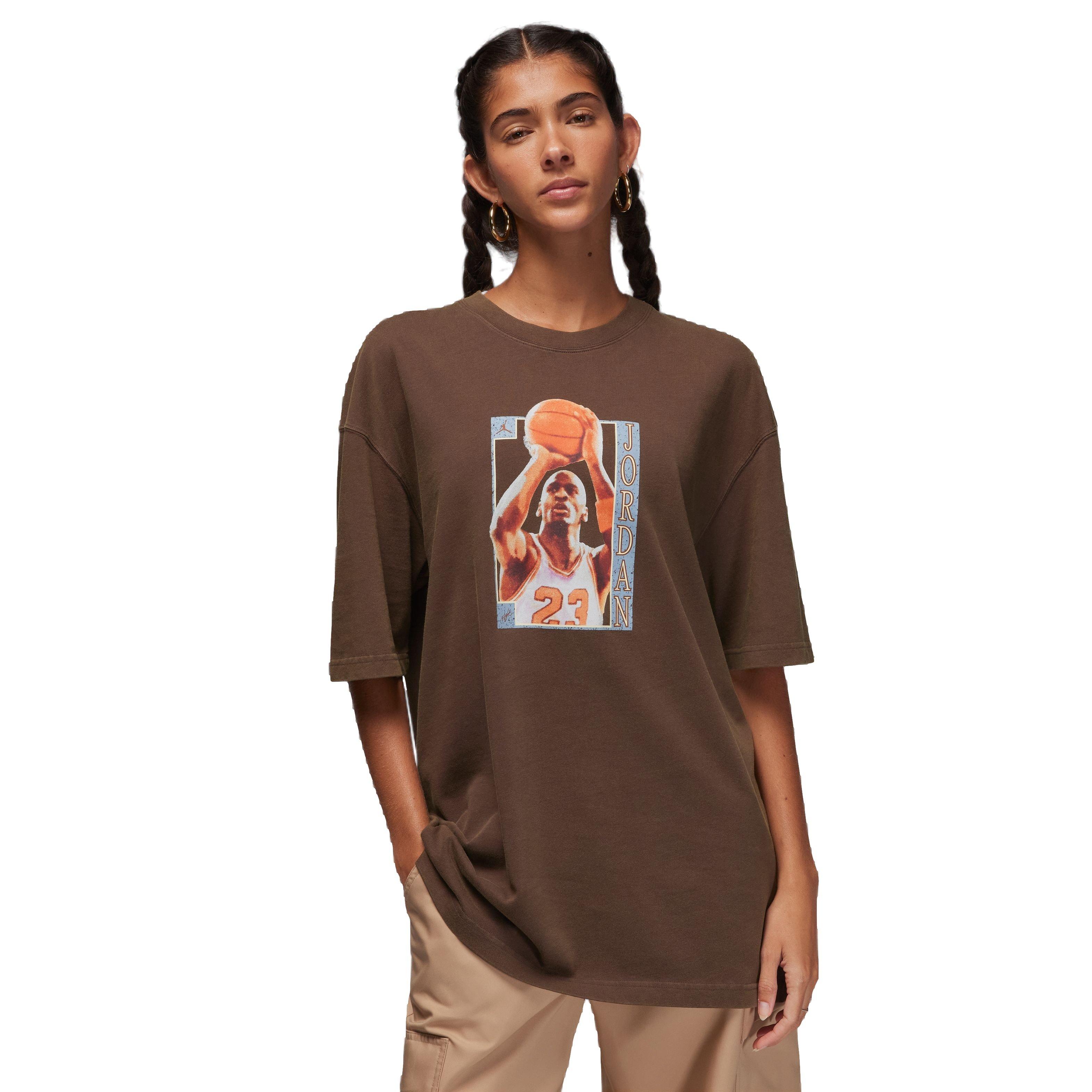 Jordan Women's Oversized Graphic Tee - Brown - BROWN Thumbnail View 1