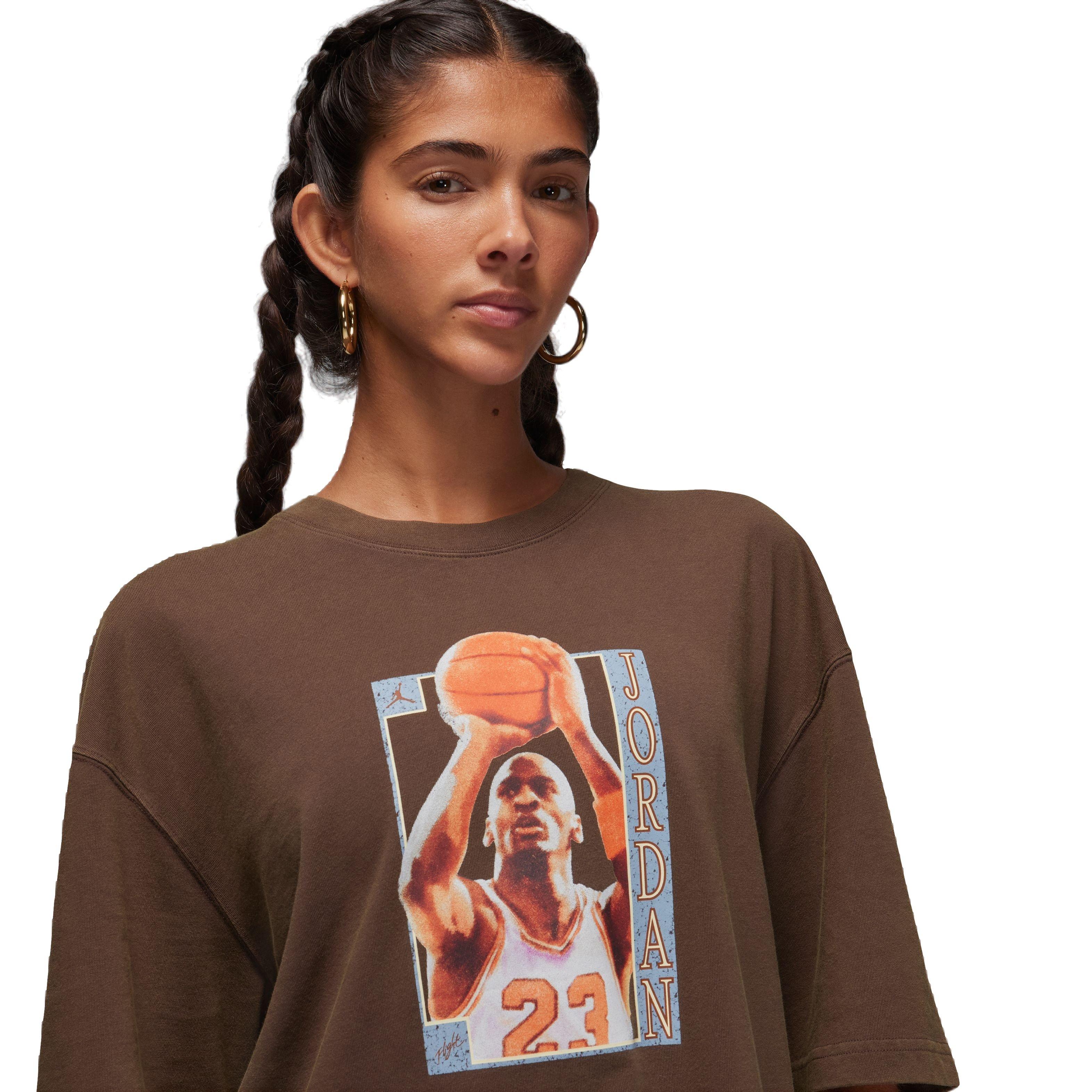 Jordan Women's Oversized Graphic Tee - Brown - BROWN Thumbnail View 3